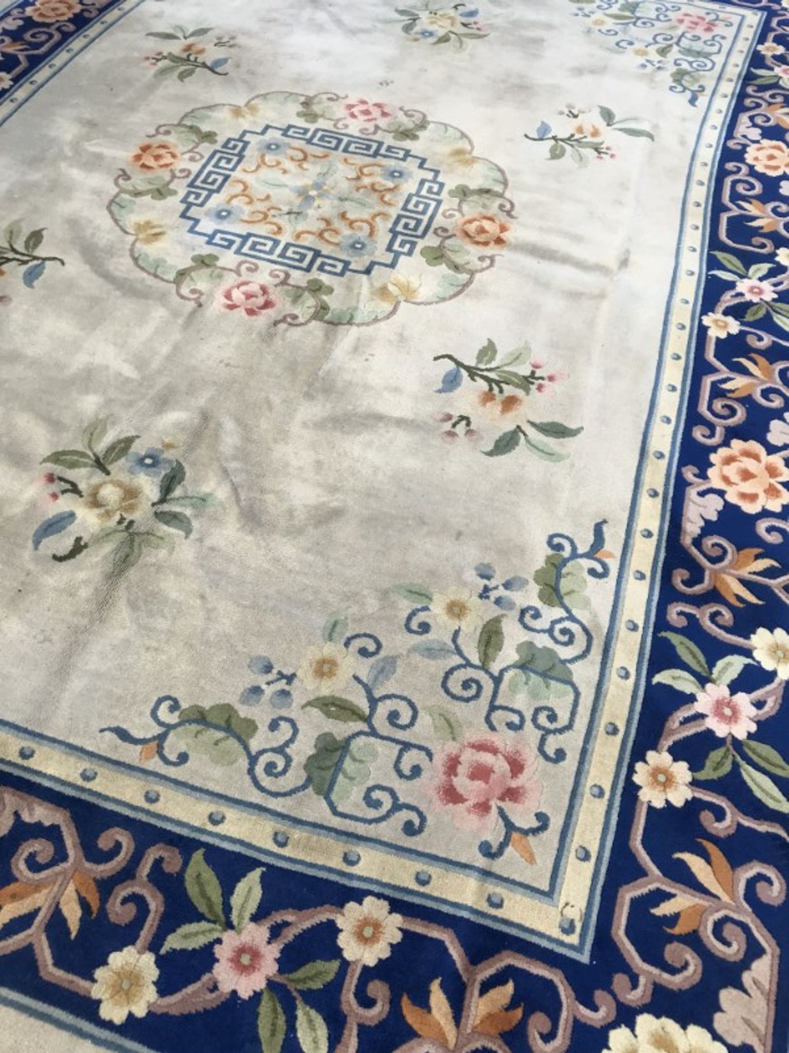 Large vintage Persian 228 X 314 CM Ghoum rug