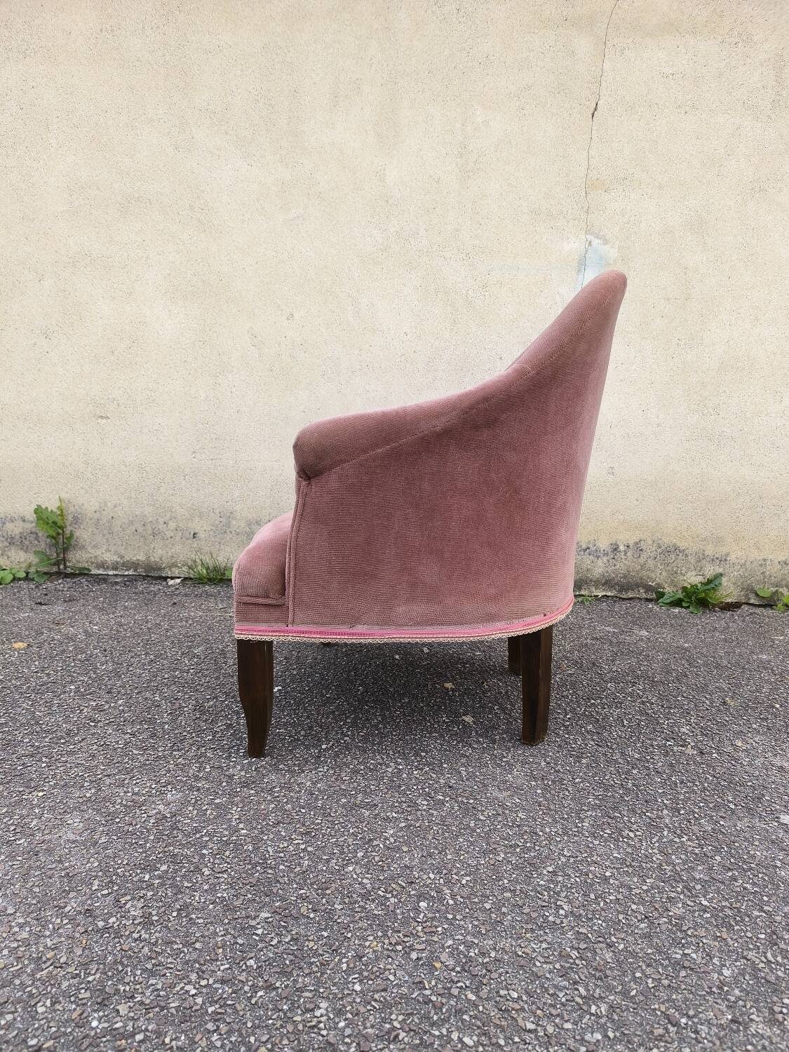 Pink velvet convertible armchair