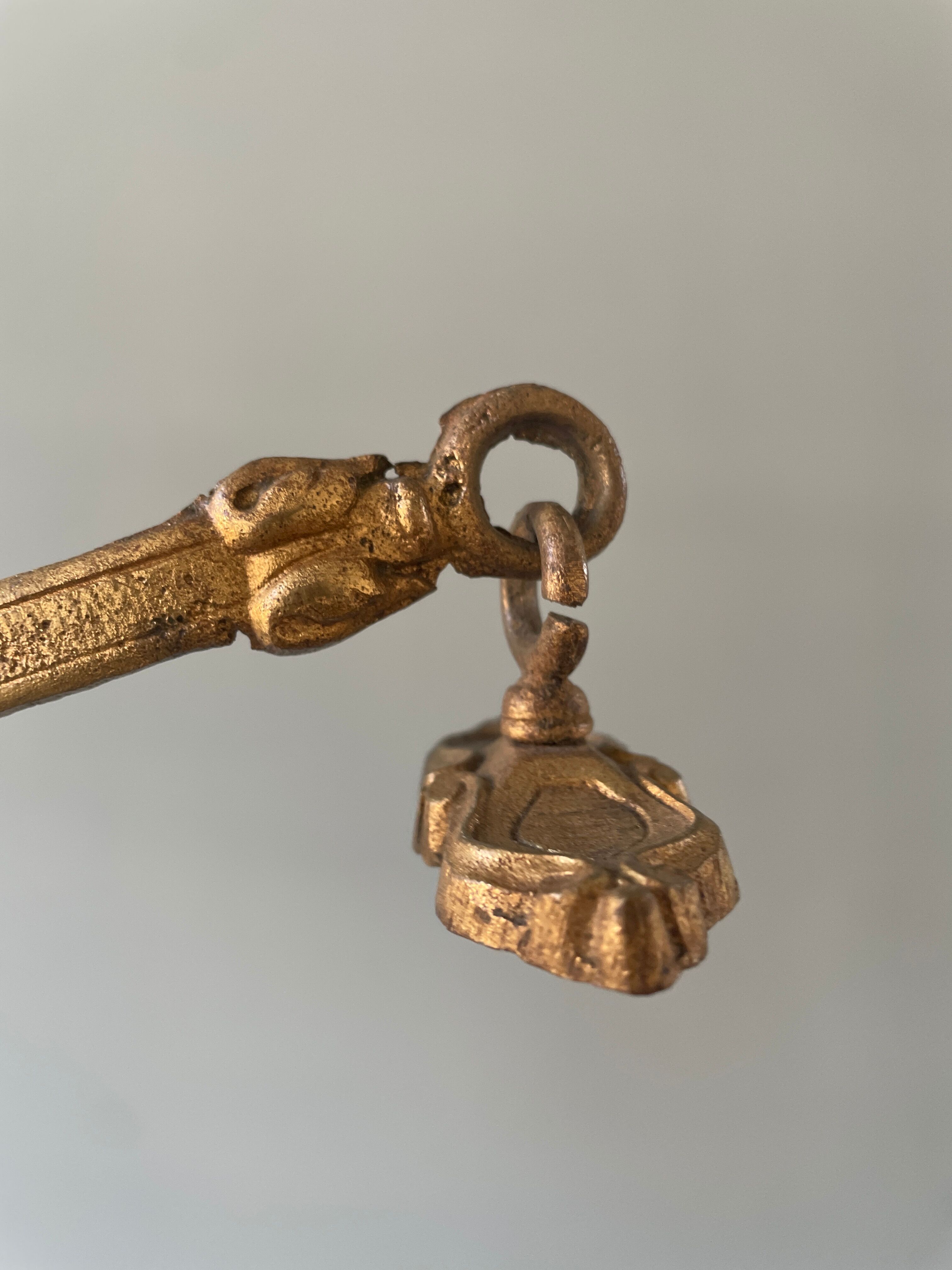 Paire de porte embrasses en bronze doré Napoléon III