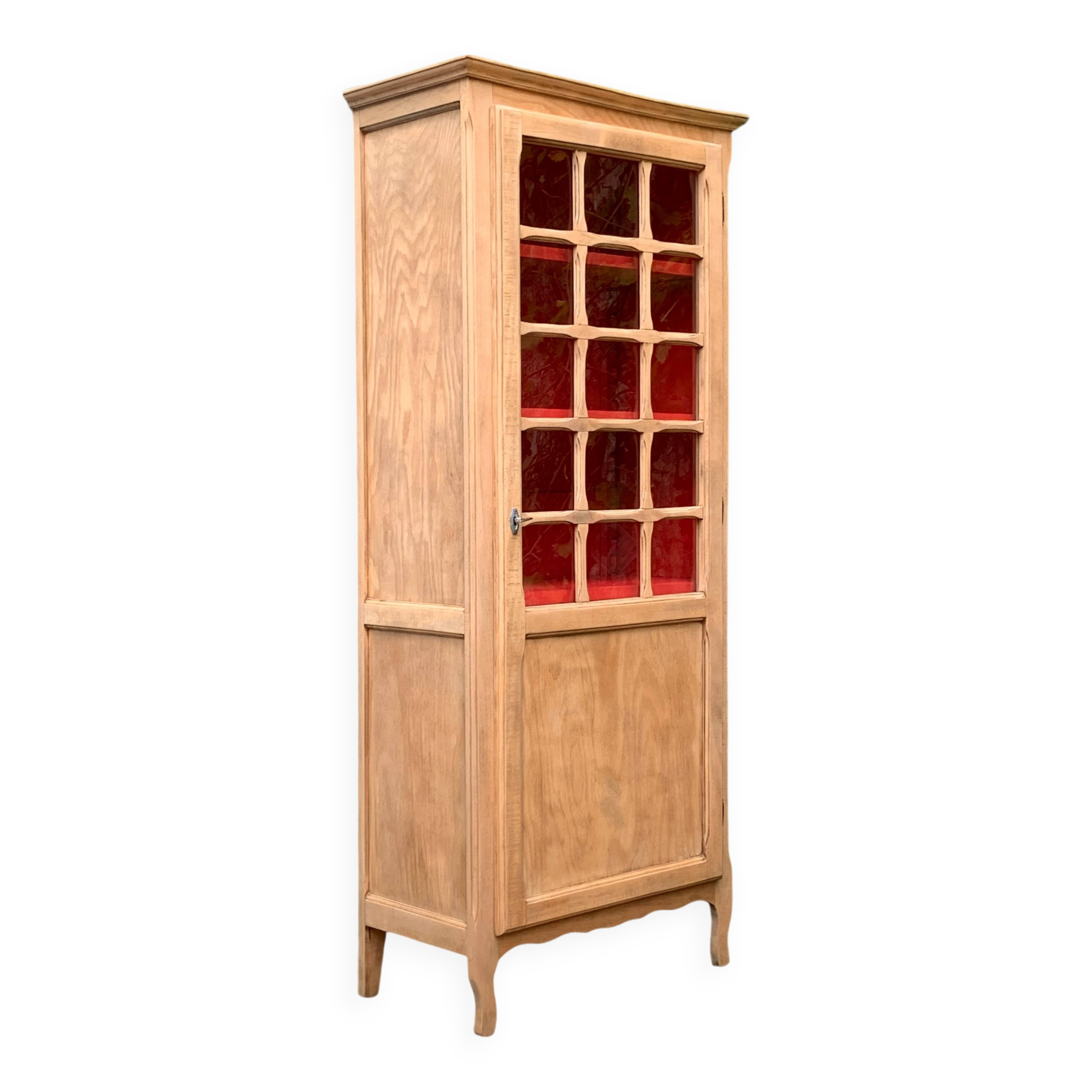 Armoire bonnetière parisienne vintage bois brut