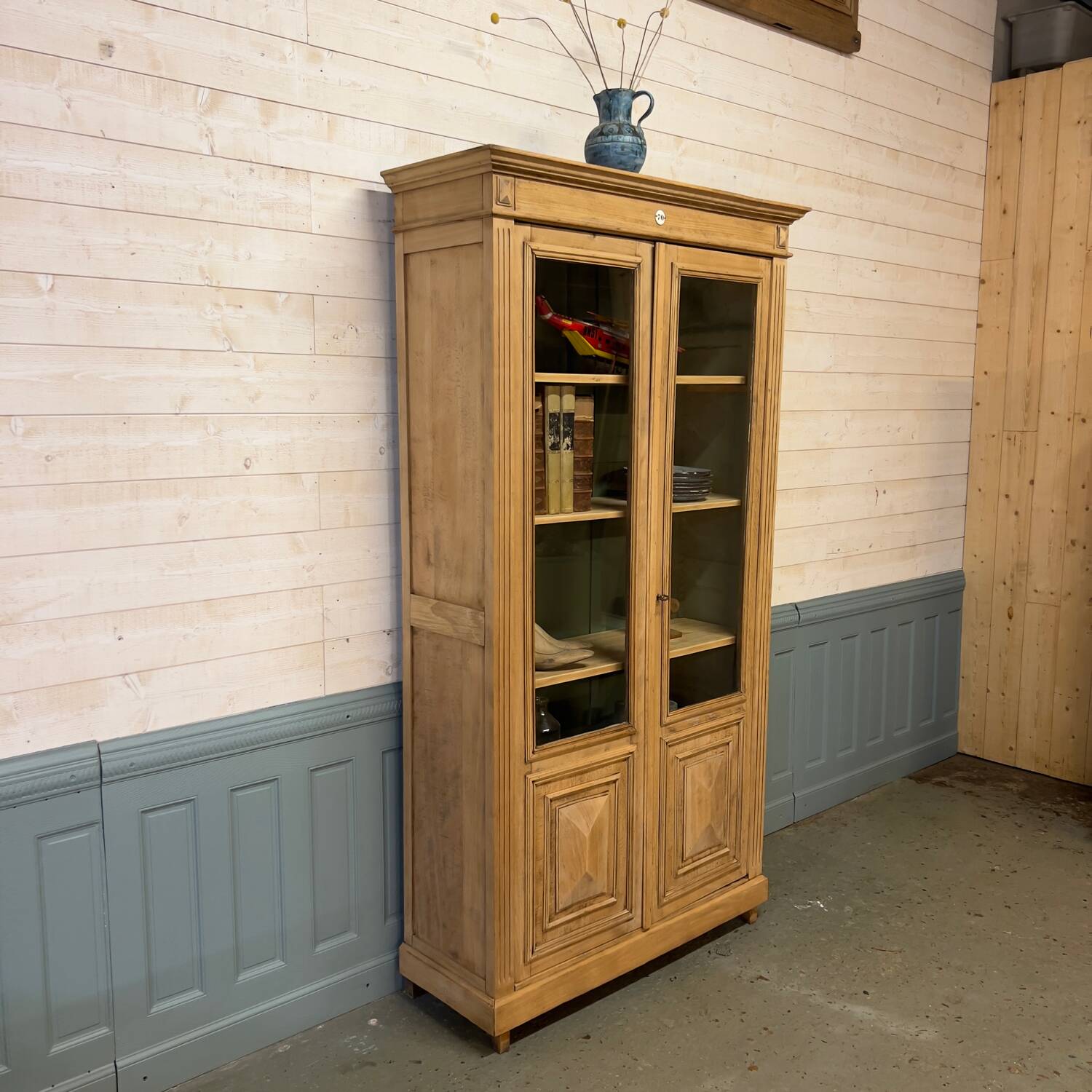 Antique Napoleon III raw display case