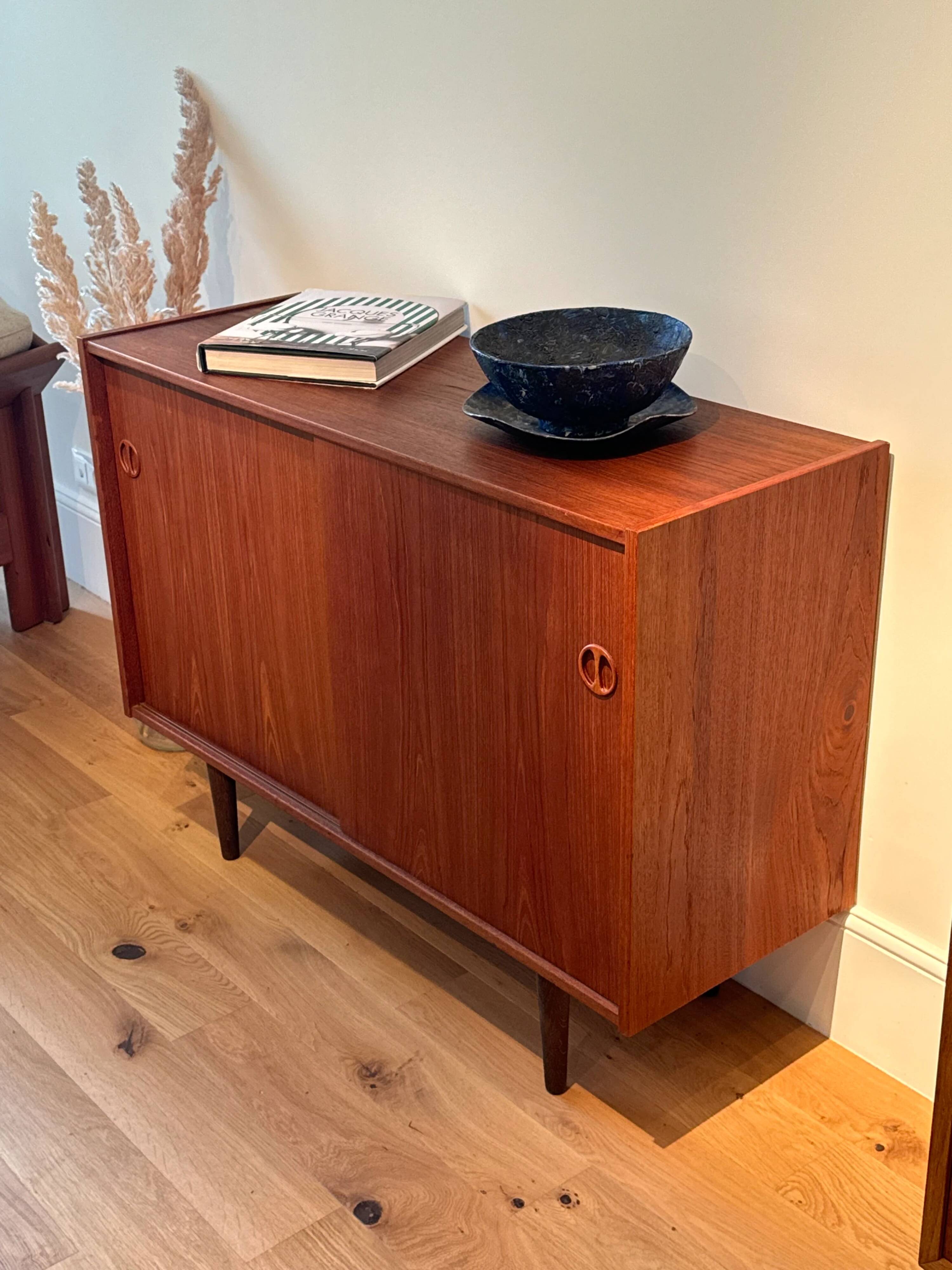 Enfilade en teck scandinave vintage "Solveig"