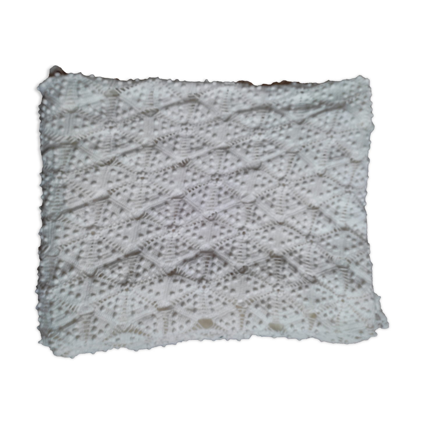 White crochet bed cover