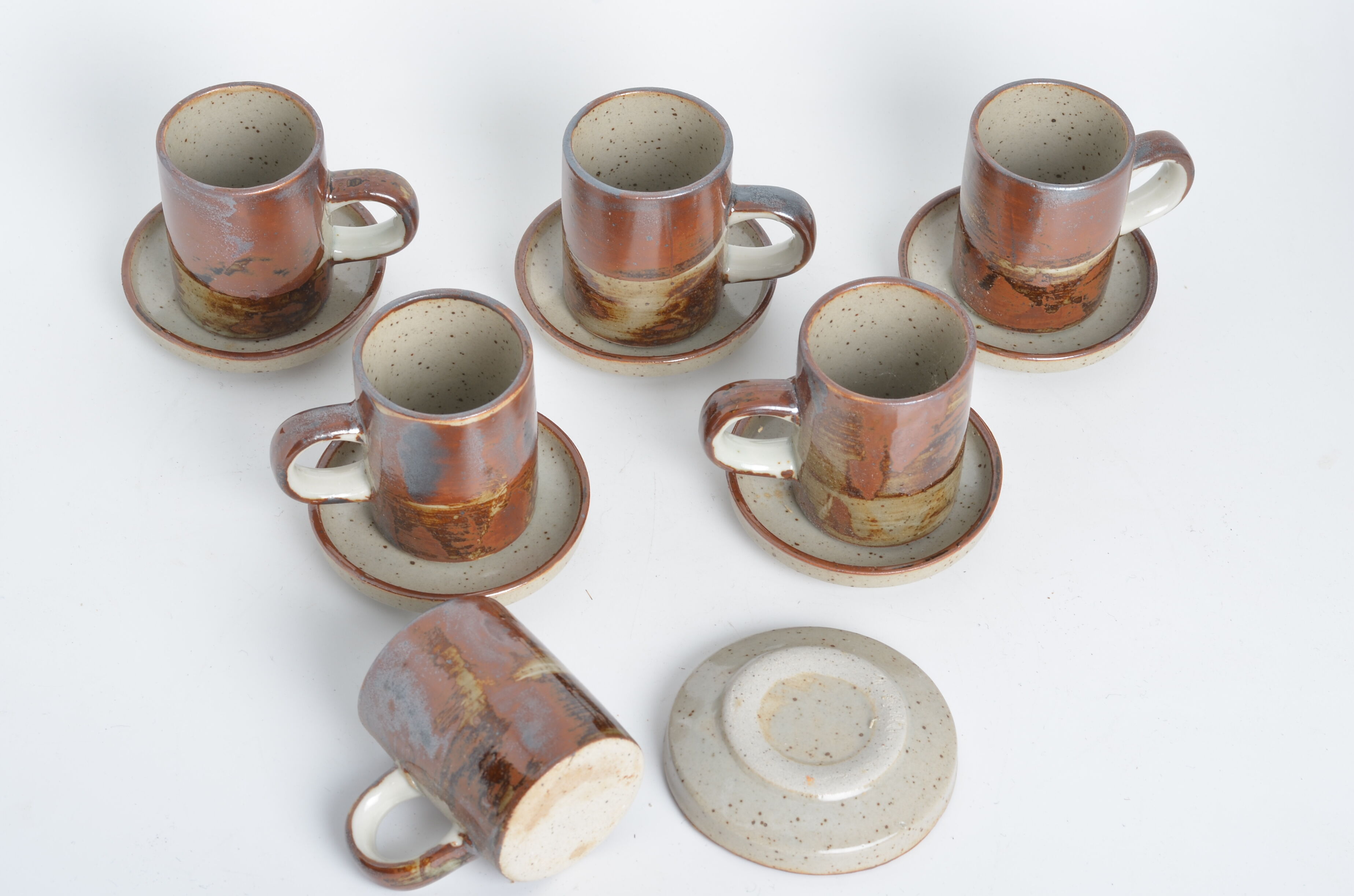 6 cup coffees in sandstone