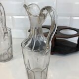 Oiler / vinegar maker with servant