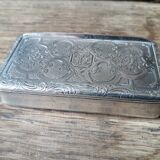 Napoleon III style snuffbox with floral decoration