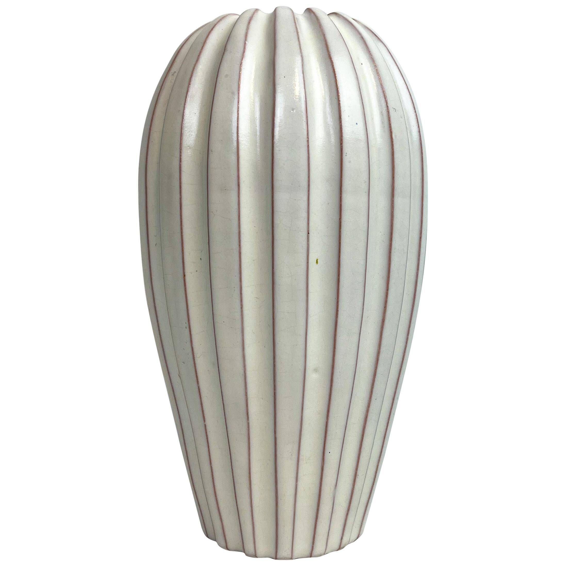 Mid-century vase by Vicke Lindstrand, 1940s, Sweden