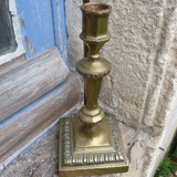 Vintage 1900 brass candlestick with adjustable turn off