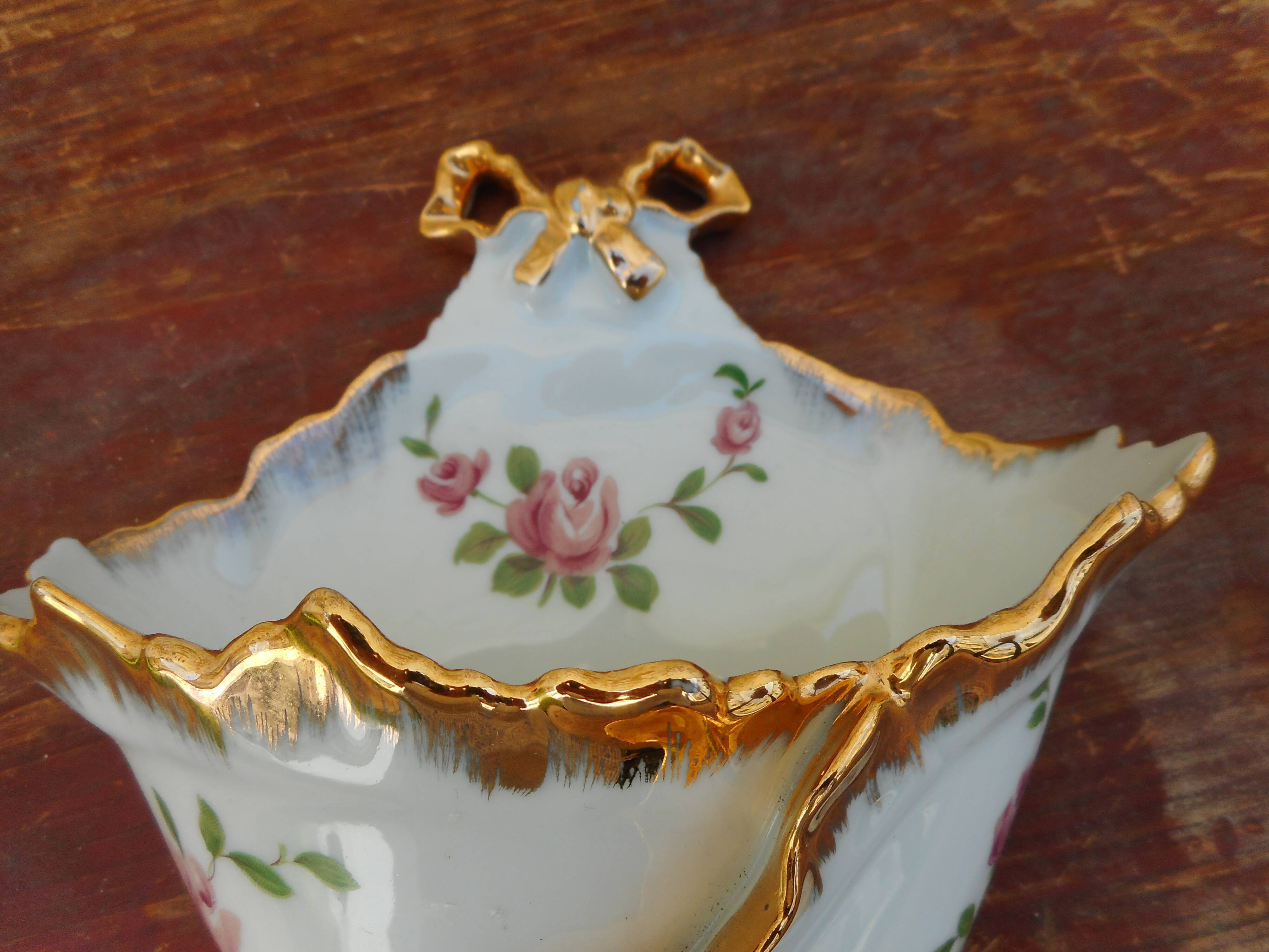 Limoges porcelain bouquet maker