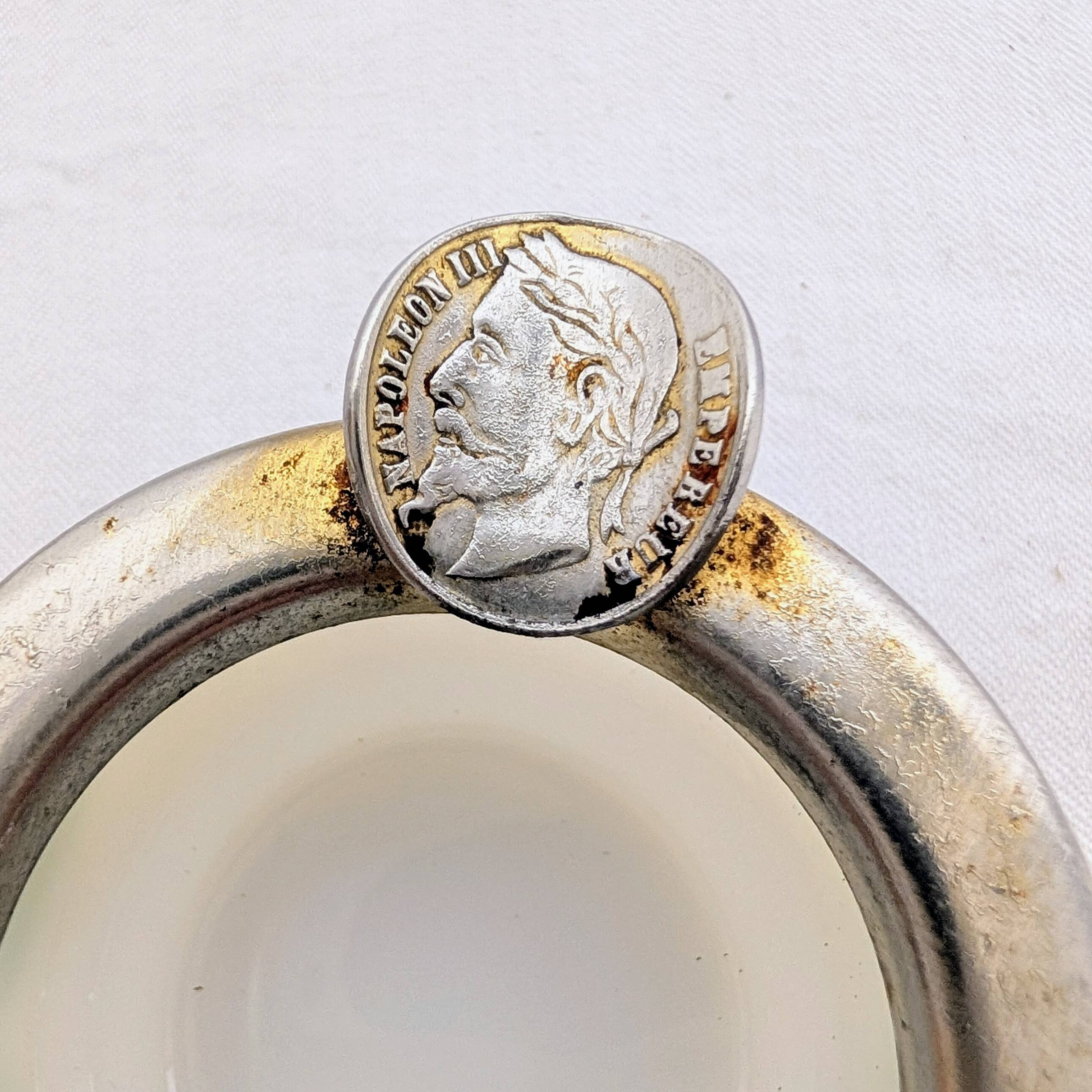 Cendrier de poche Napoléon III en opaline et métal