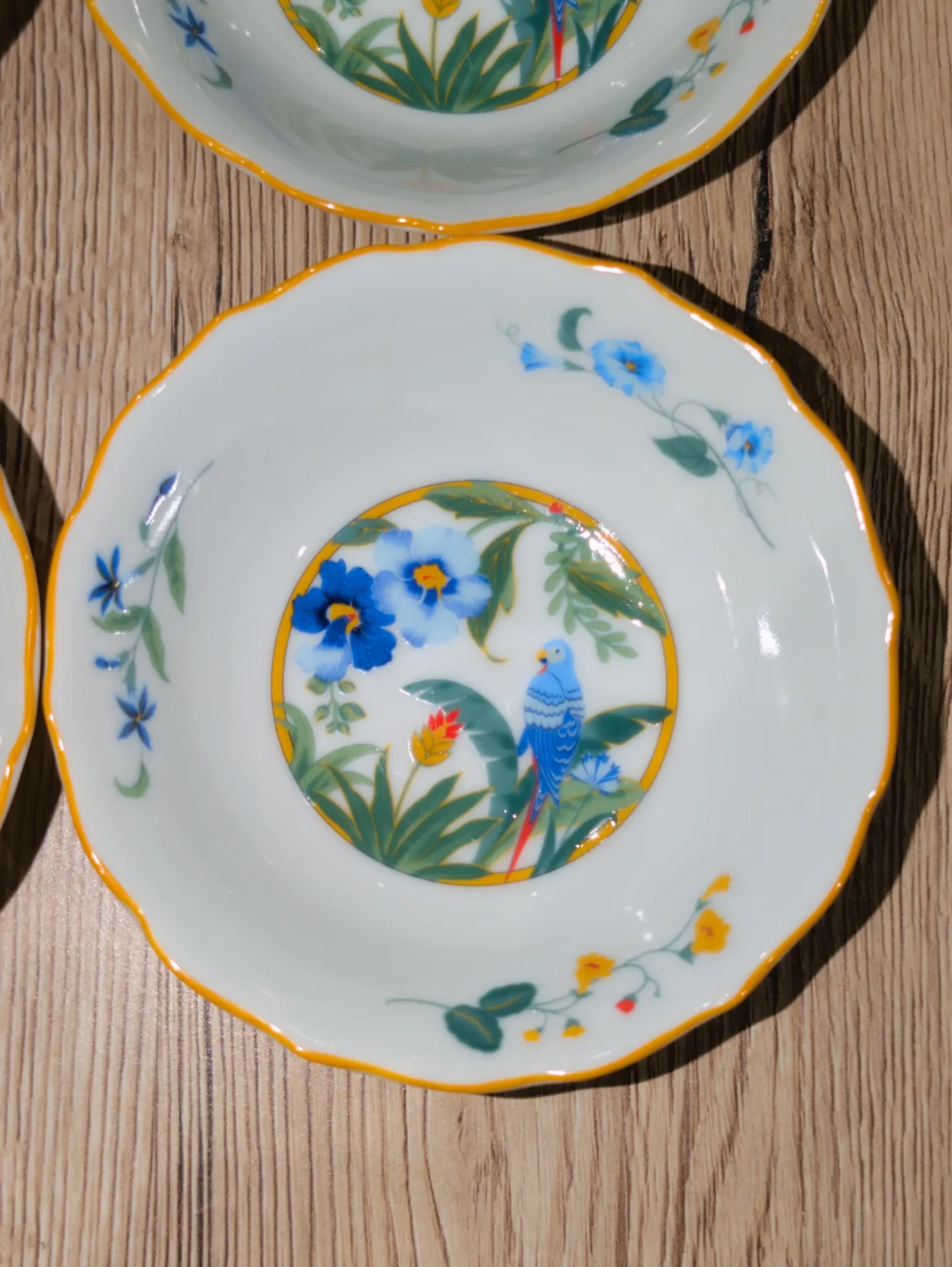 Lot 4 Bowls / Porcelain Dishes Japan ARA Pier Import - Perroq Decor