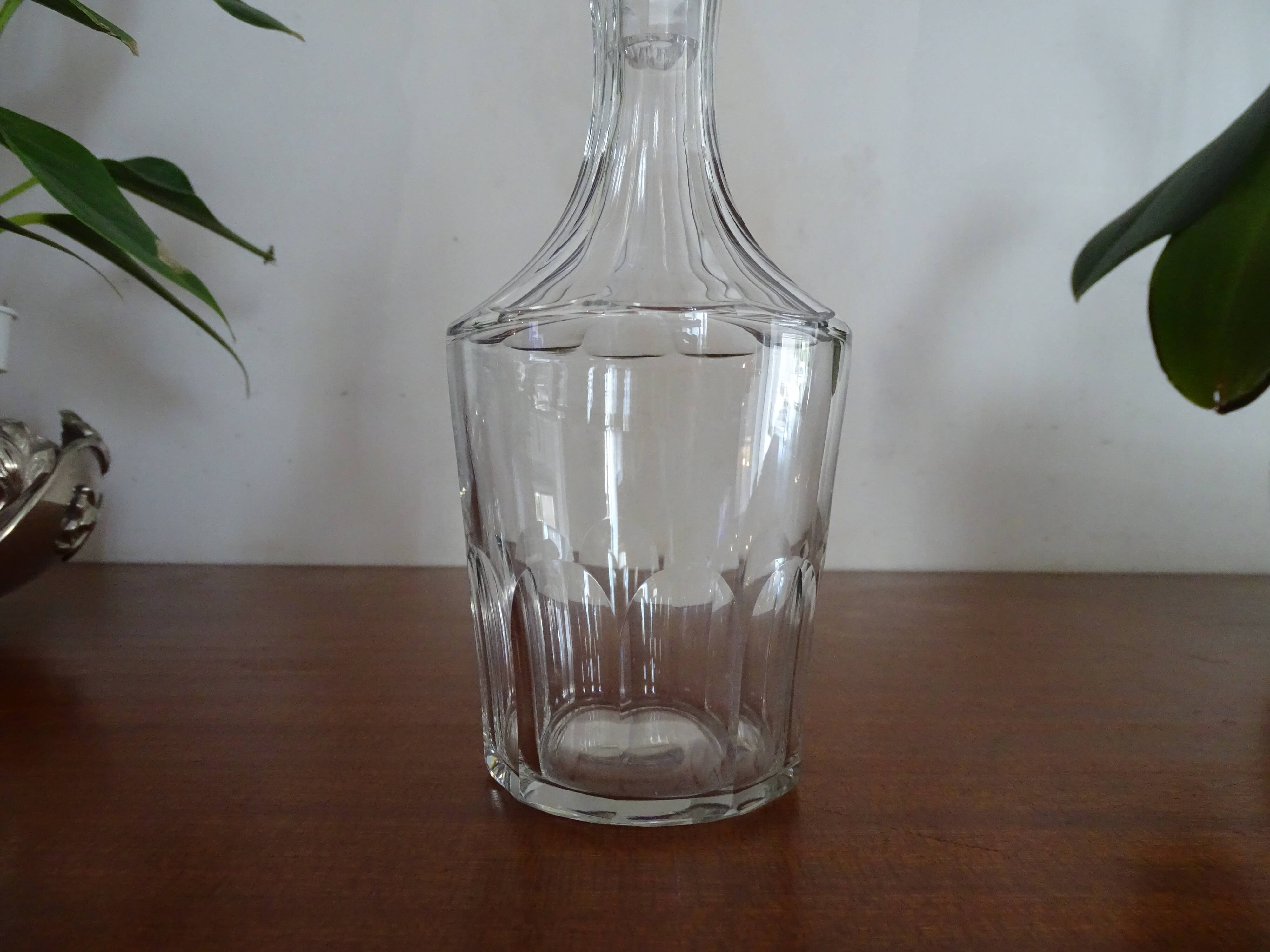 Crystal decanter Saint Louis / Baccarat - Cato flat ribs - Epoch XIXth - 21 cm