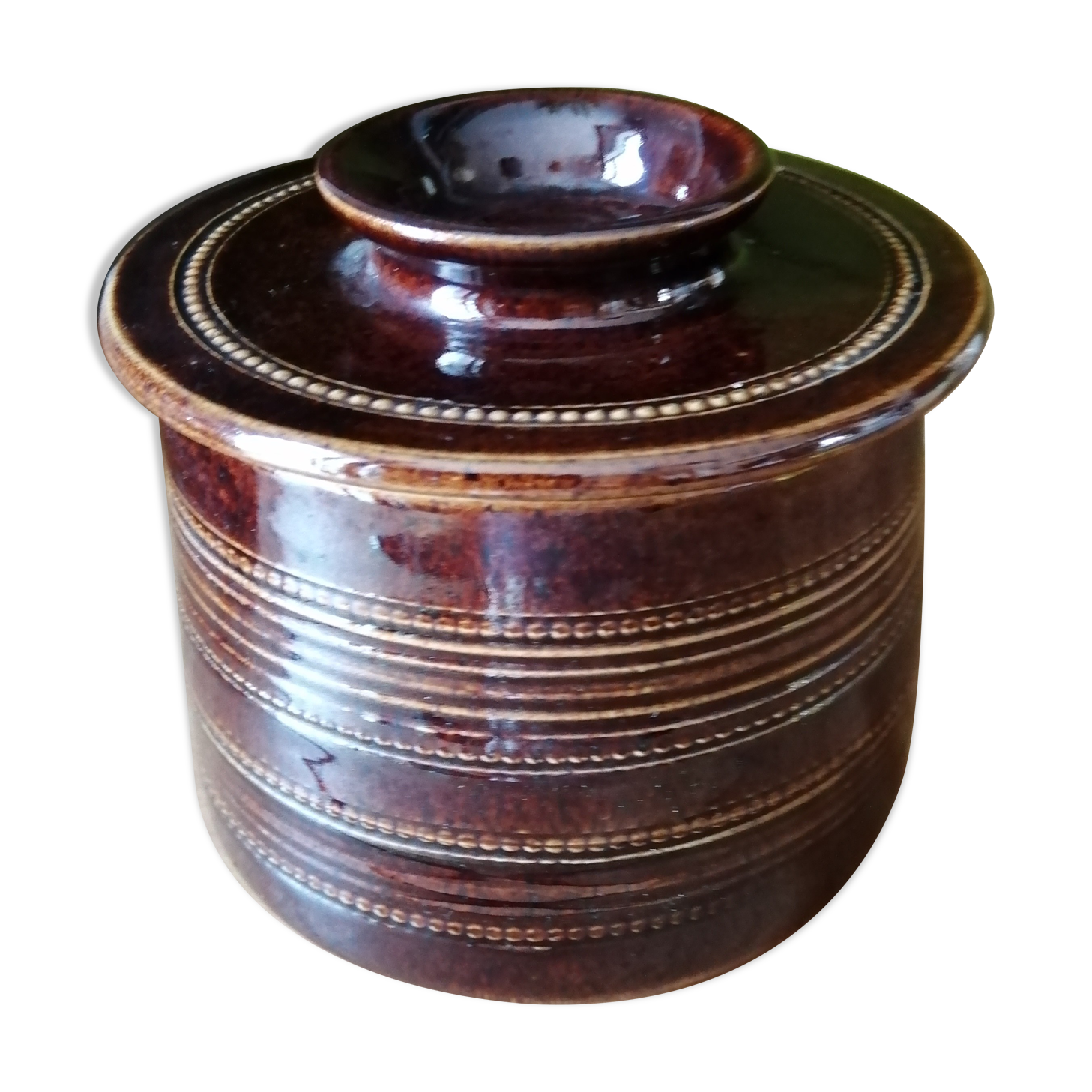 Old sandstone butter maker