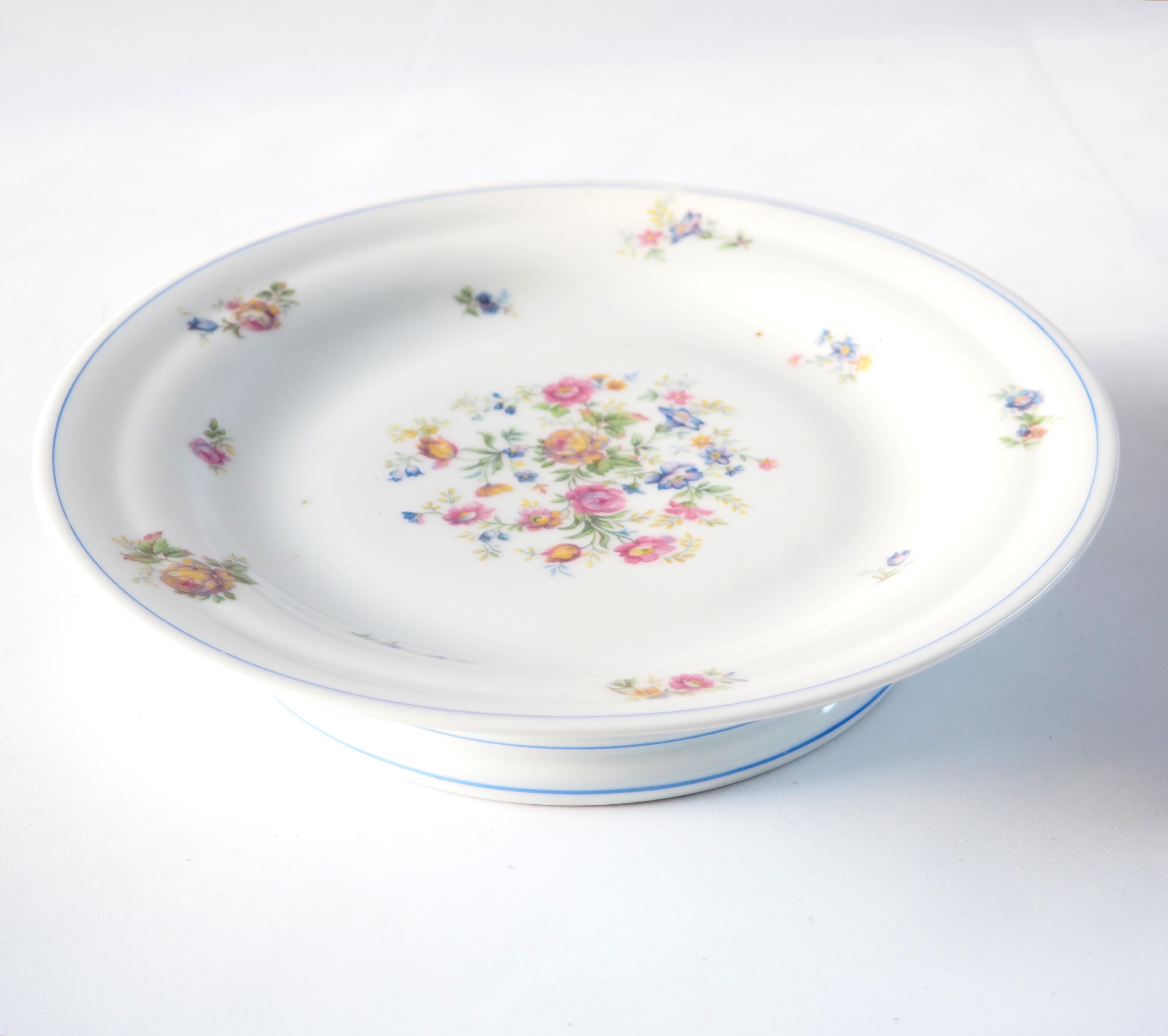 Flowered porcelain compotier