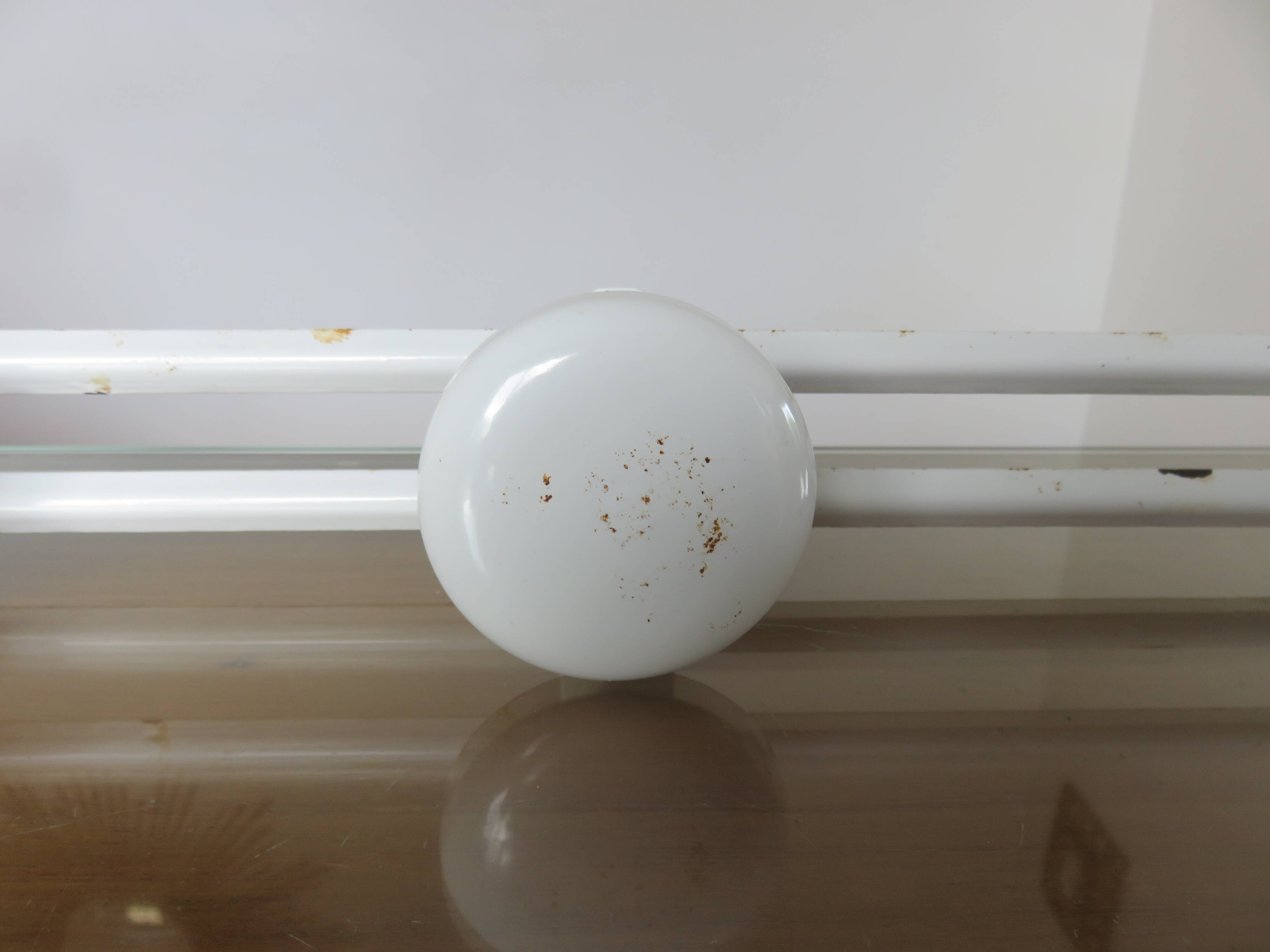 Wall coat rack with 4 hooks in white lacquered metal 1970