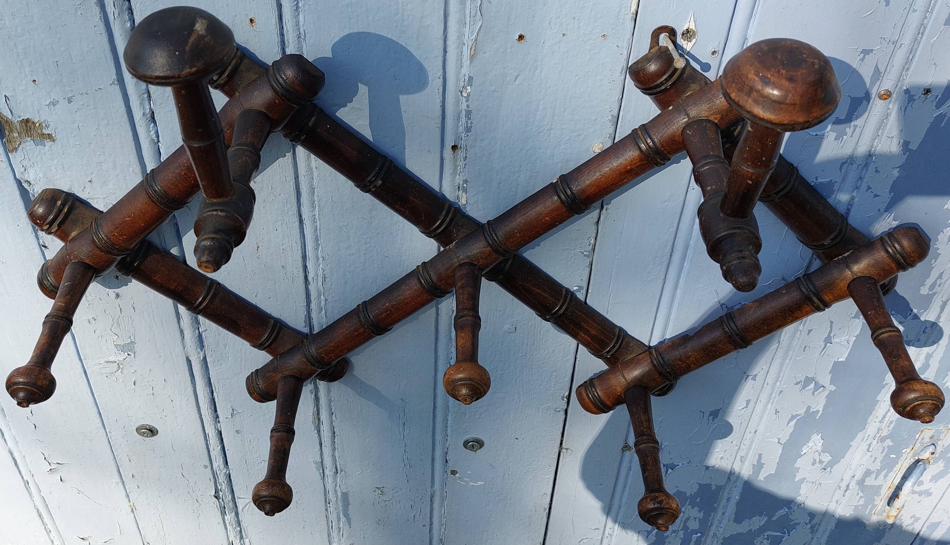Wooden bistro coat rack with hat holder