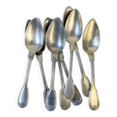 Ensemble de 8 cuillères à soupe vintage en métal argenté