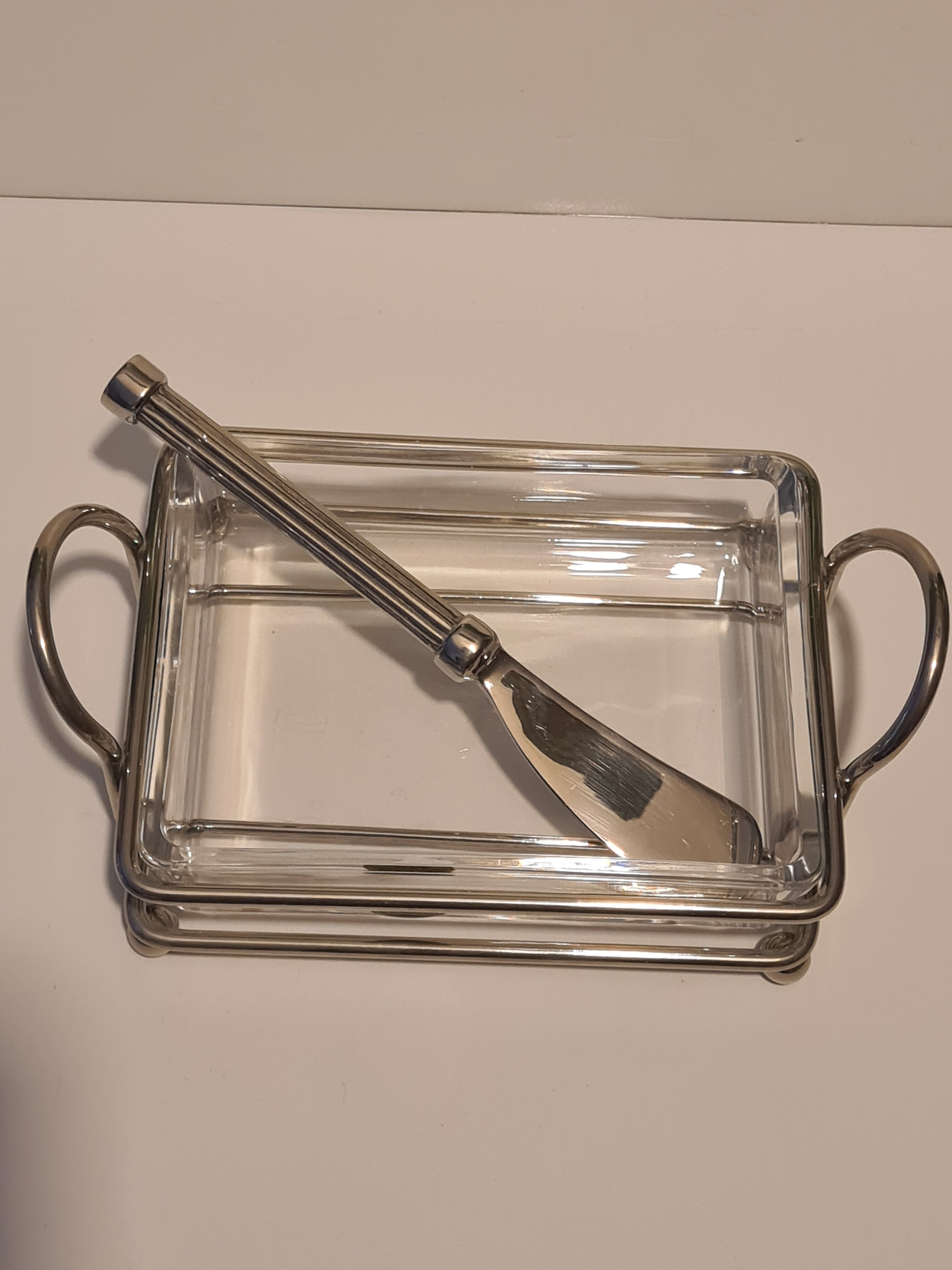 Crystal butter and silver metal with butter knife