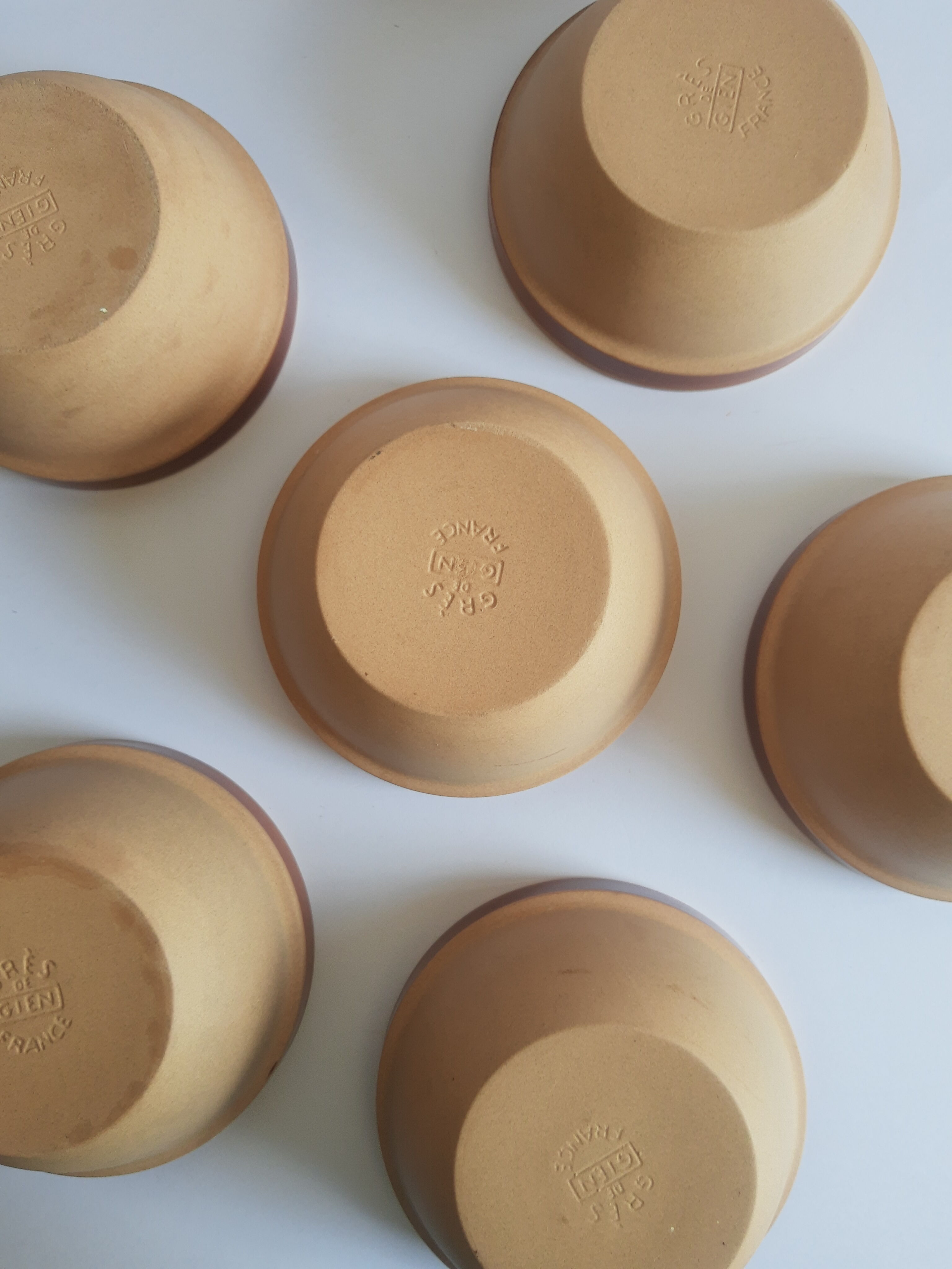 Set of 6 vintage Gien France stoneware bowls