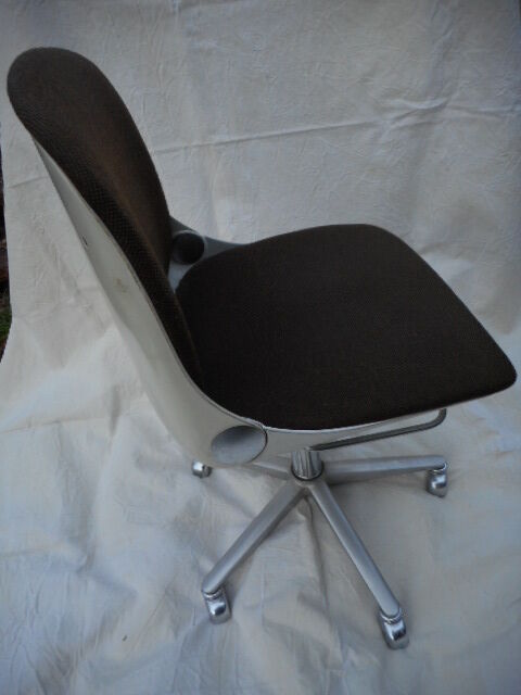 Office chair 1970