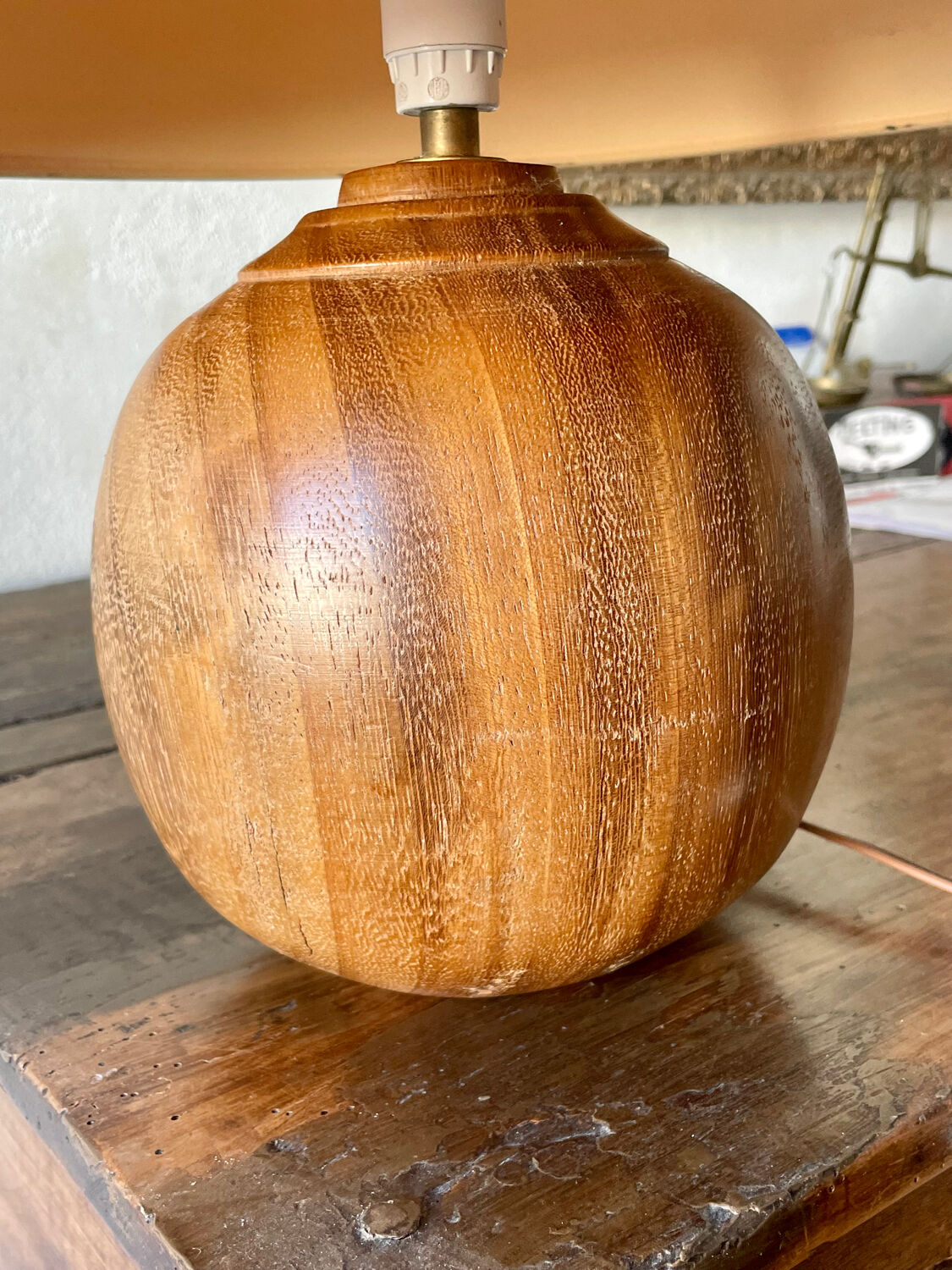 Carved solid wood lamp, vintage Art Deco 1930