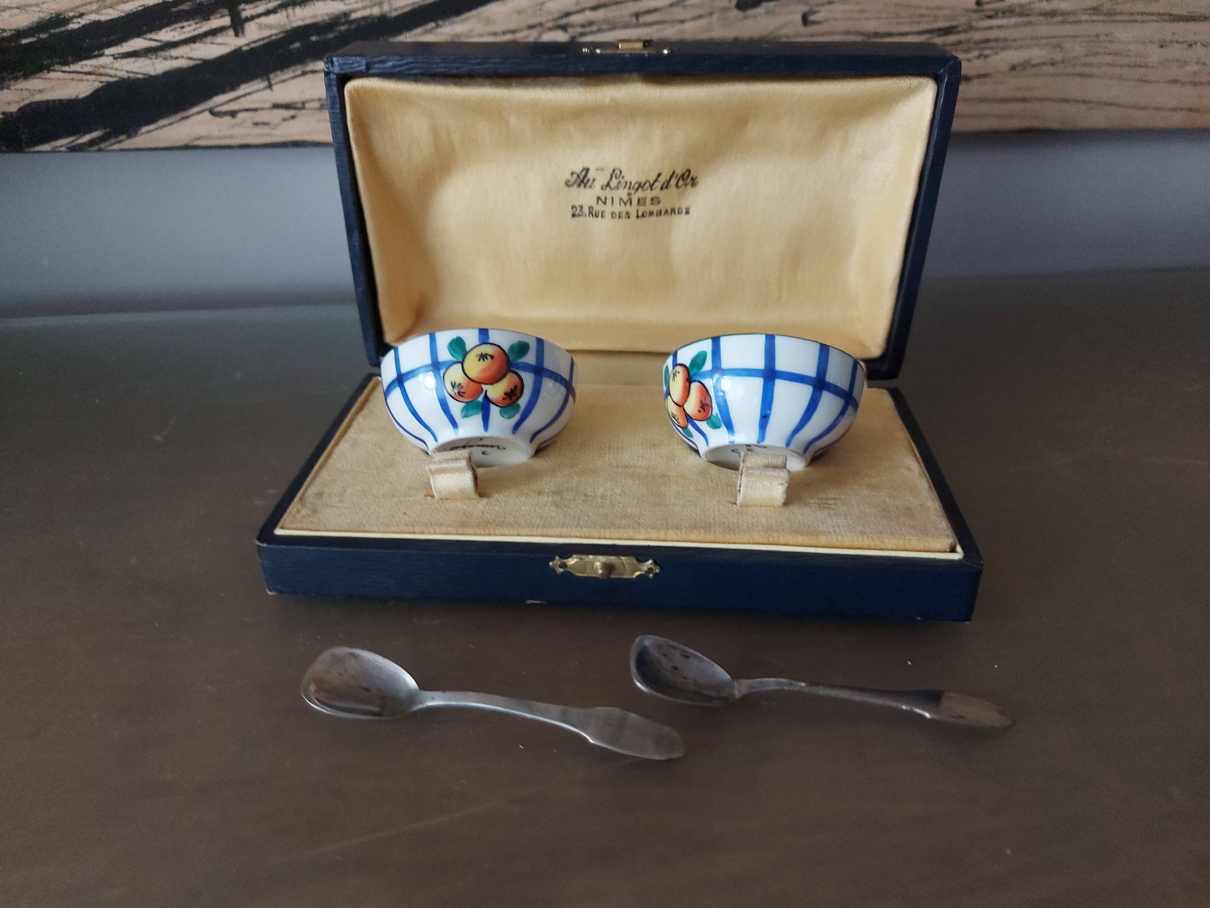 Saleron, pepper maker Limoges porcelain