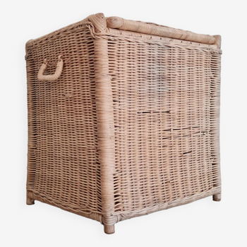 Rattan basket - rattan chest