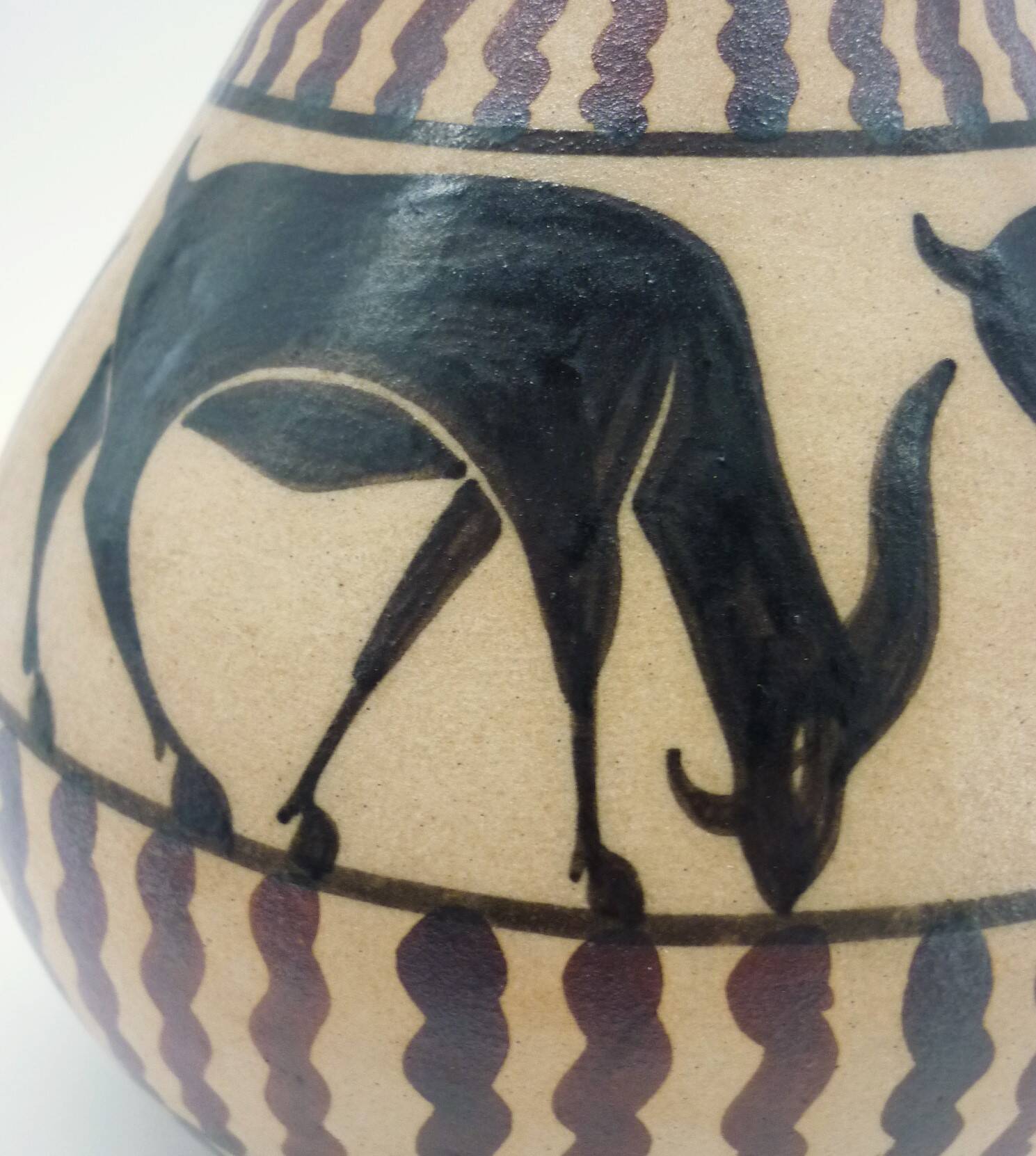 Vase pichet, céramique émaillée, art déco, E. Vilotte Ciboure, antilopes