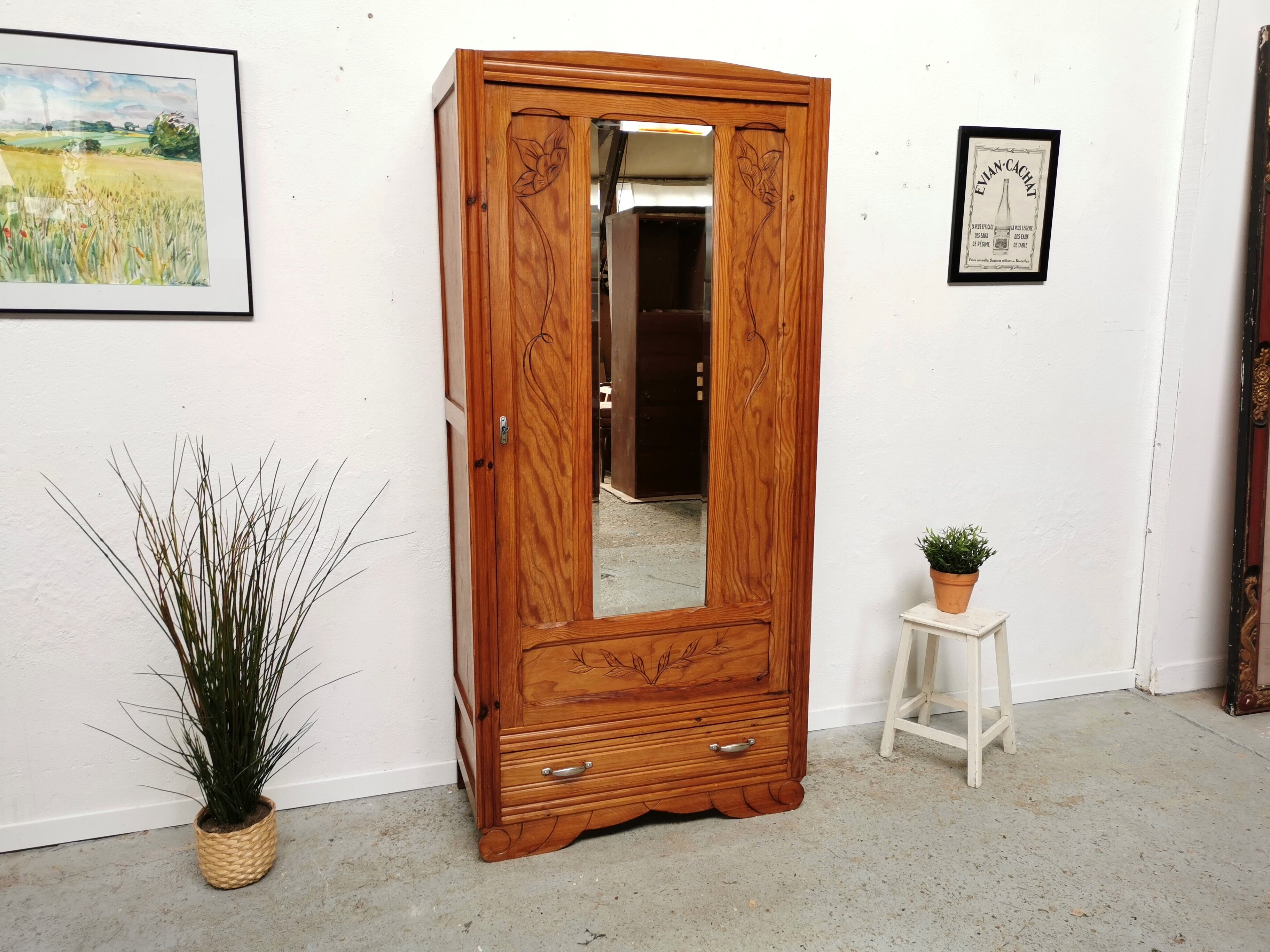 Vintage Parisian wardrobe