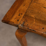 Farmhouse table walnut legs deer early nineteenth 1 drawer 208 cm