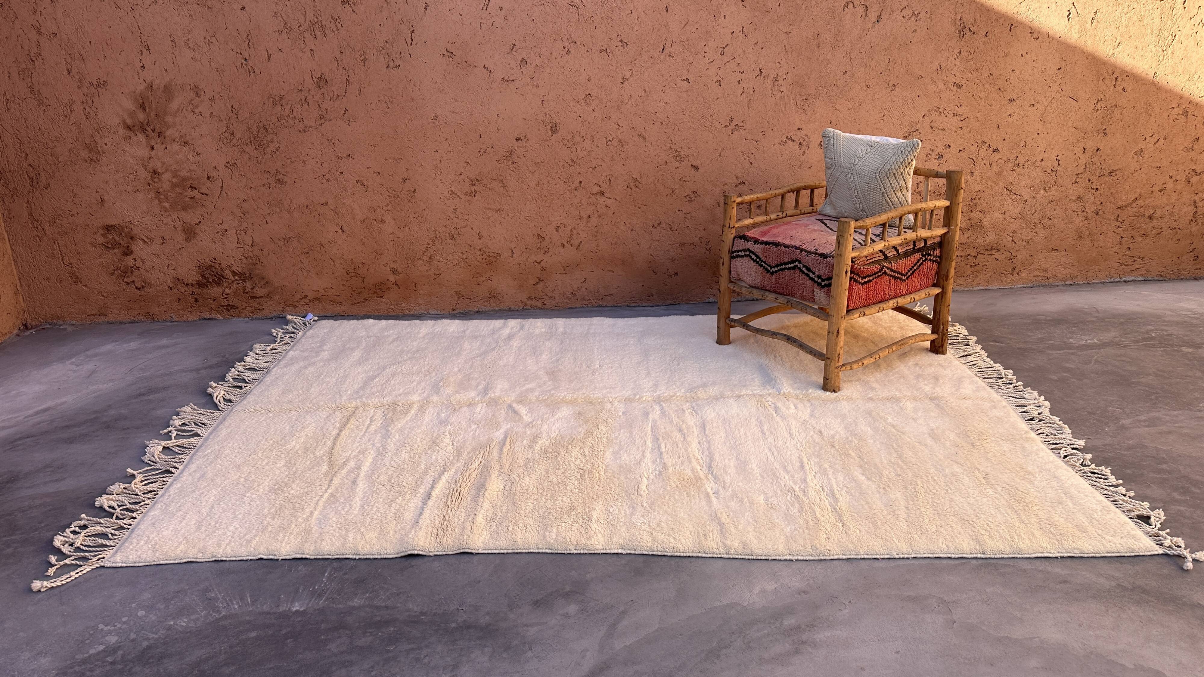 Beni M'Rirt Moroccan Rug - 205 x 303 cm