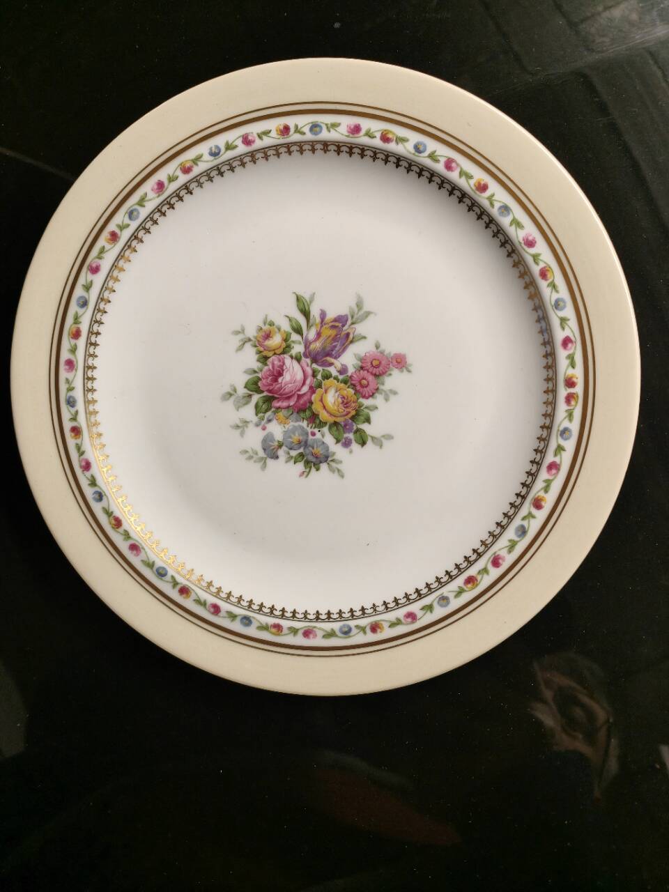 Limoges porcelain dinner service – Raynaud & Cie – Gilding ok
