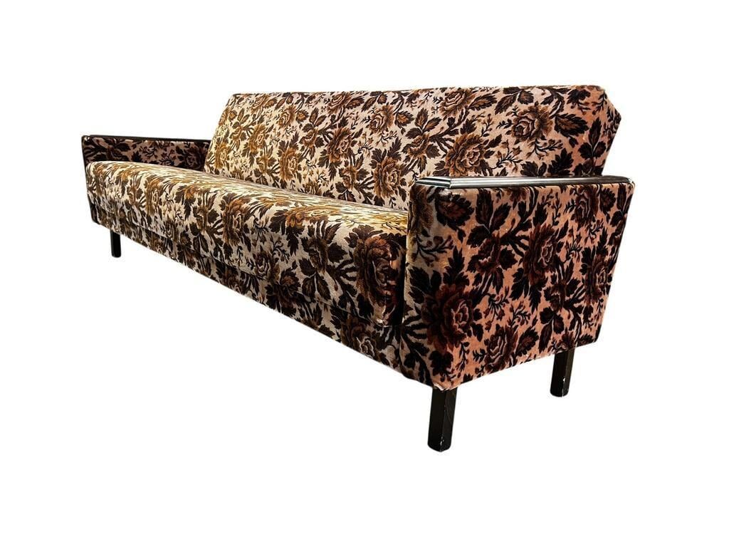 Canapé vintage en velours marron fleuri