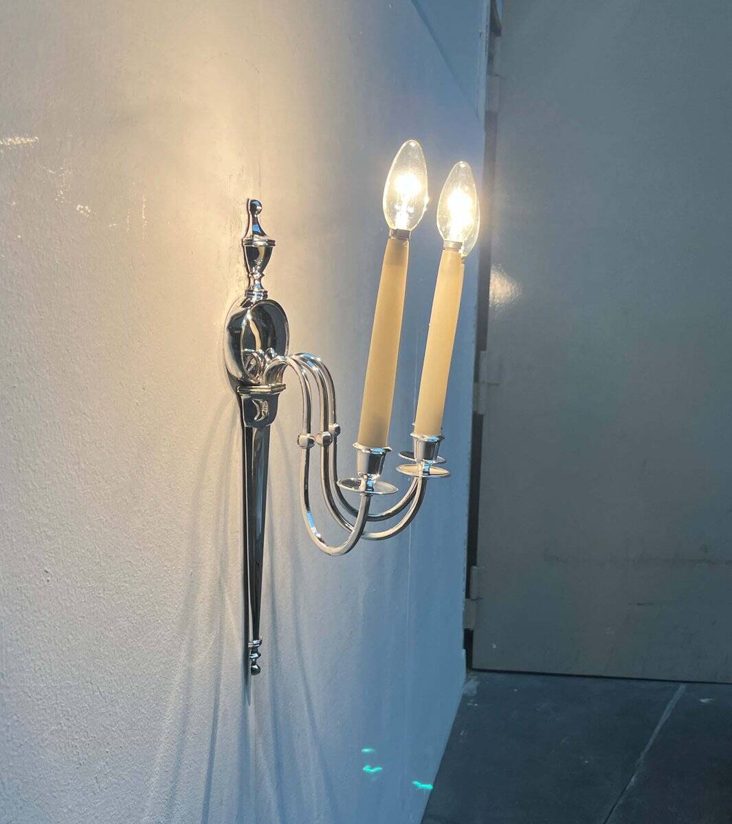 Vintage Italian neoclassical wall sconces in Hollywood Regency style, set of 3.
