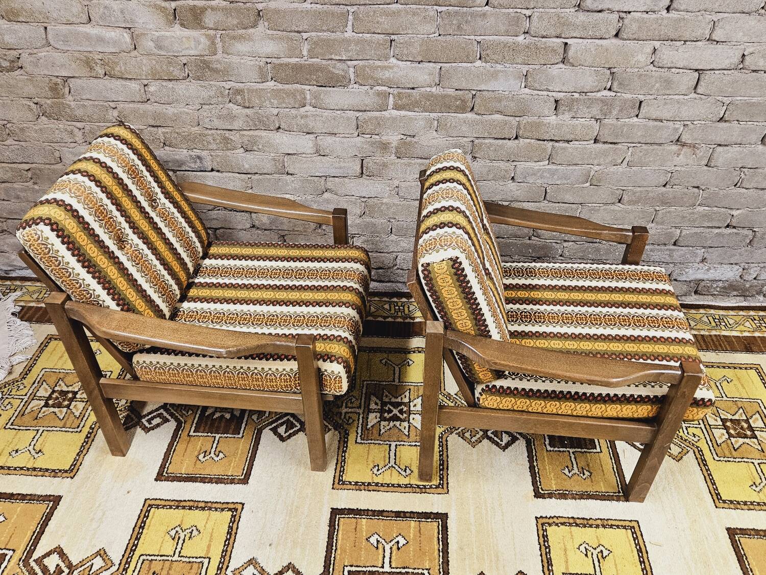 Pair of vintage Scandinavian armchairs with 2 Ottoman stools 1970