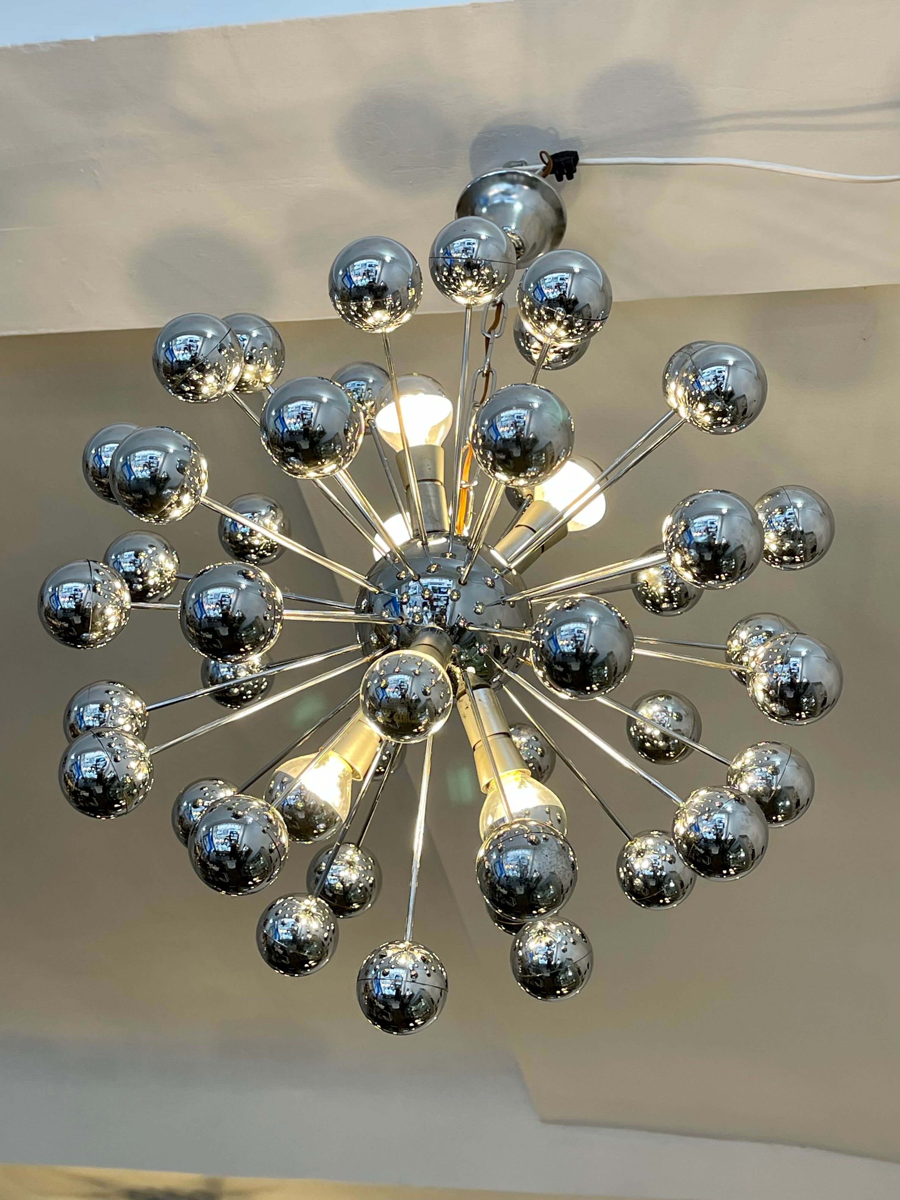 Sputnik chandelier 70