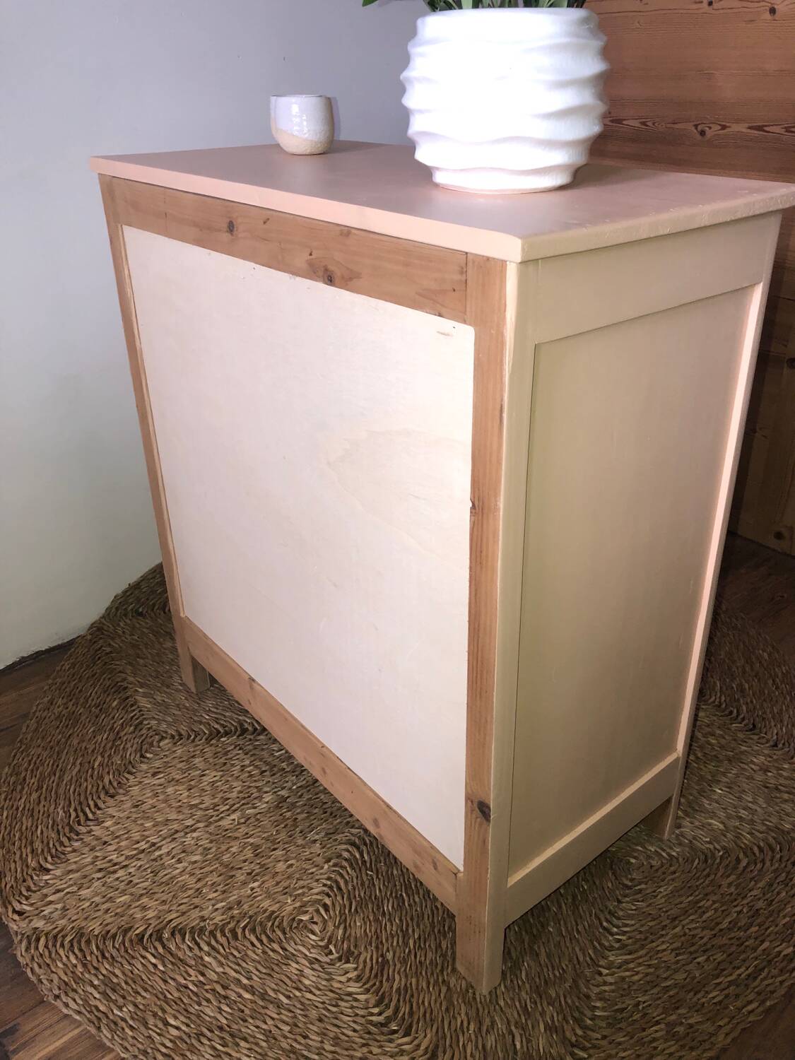 Commode vintage