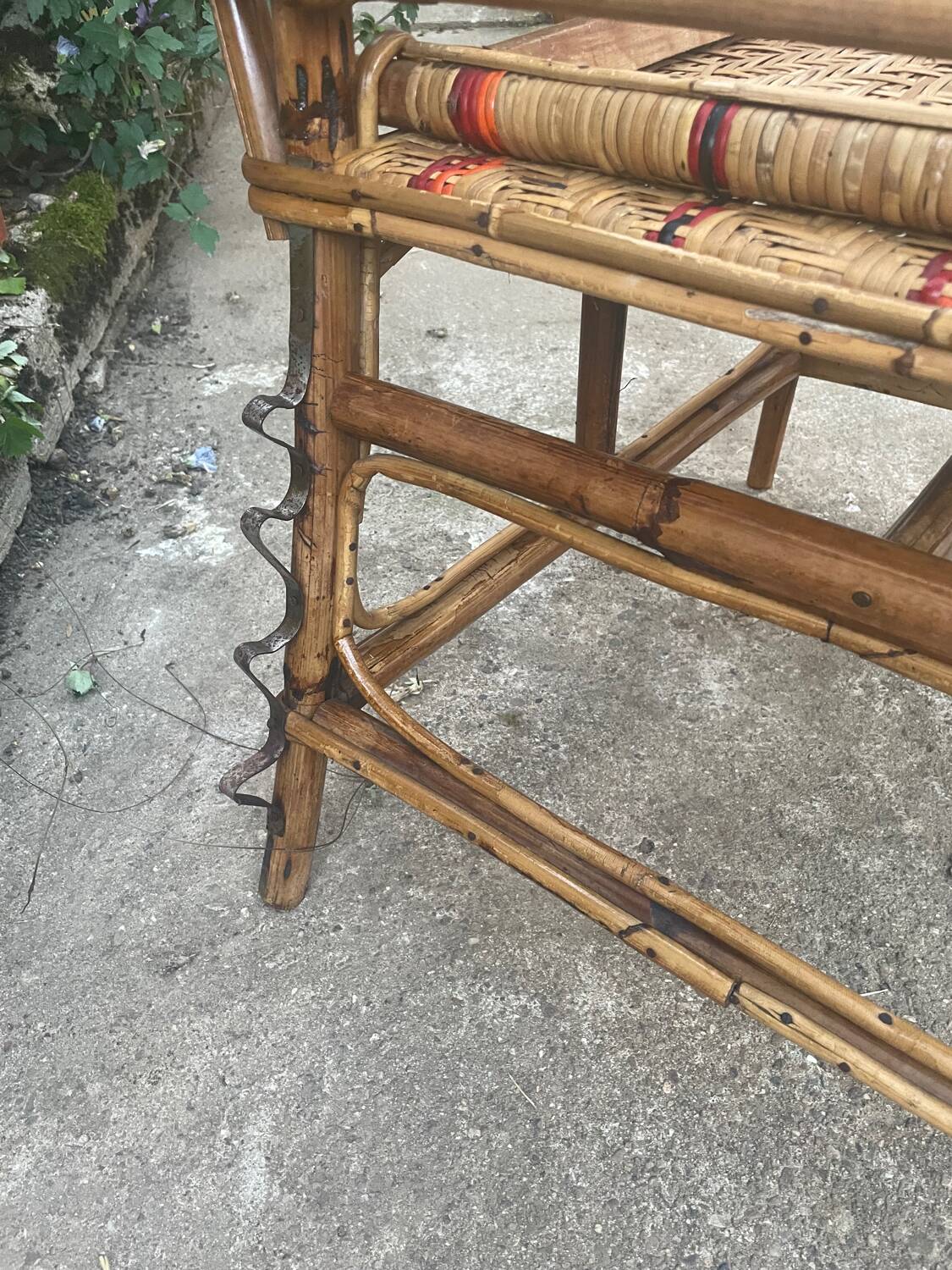 Rattan lounge chair