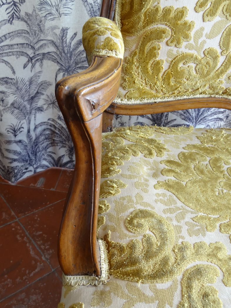 Counterpart of Louis XV period armchairs called "A la Reine"