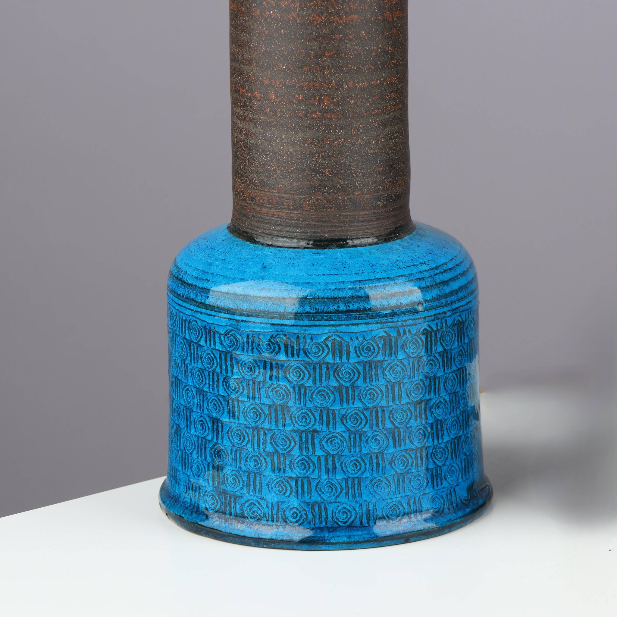 Nils Kahler table lamp in ceramic by Herman A. Kähler, Denmark, 1960 signed.