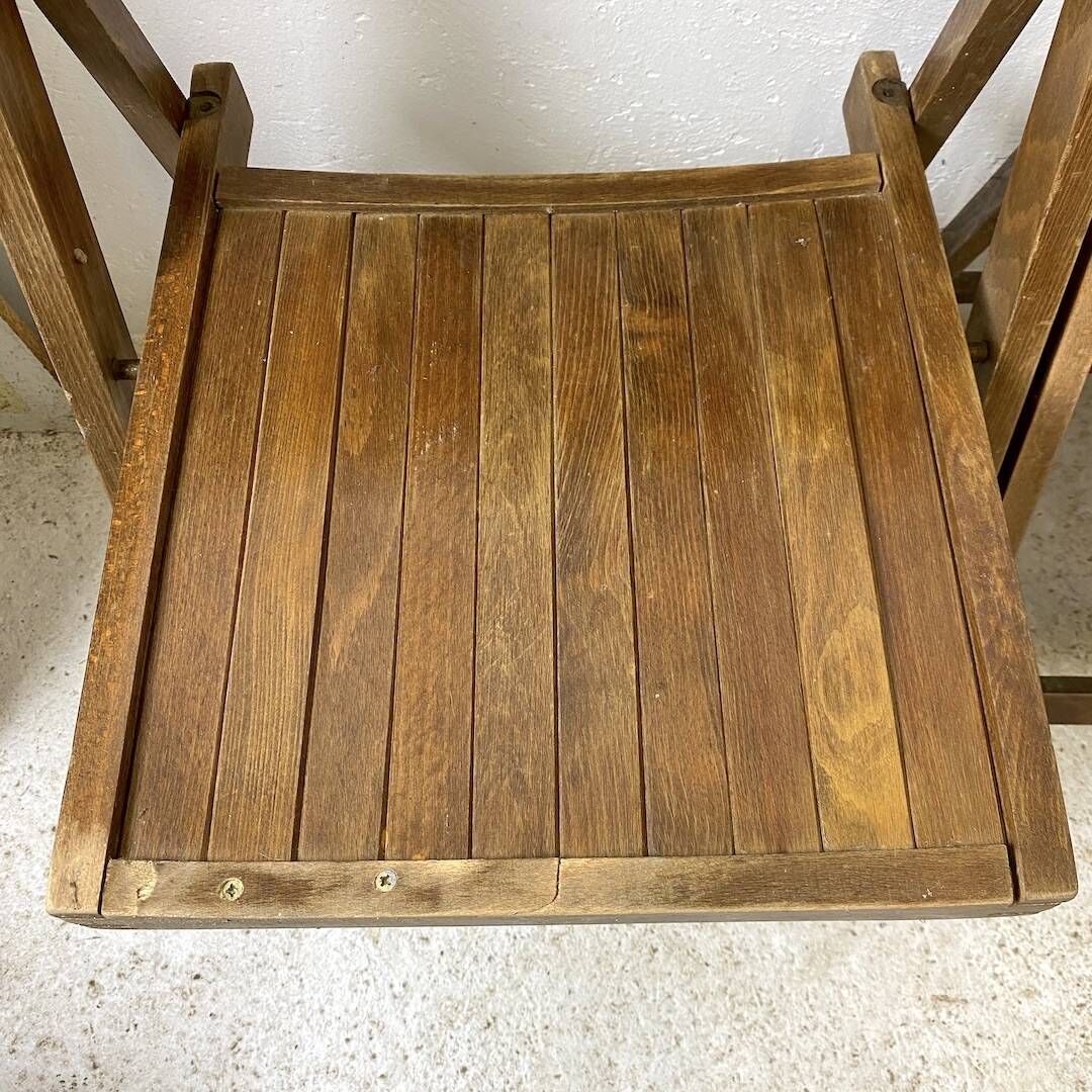 Set of 4 vintage wooden folding chairs