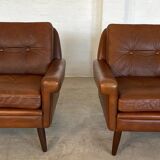 Vintage retro danish mid-century svend skipper club chairs in cognac leathe