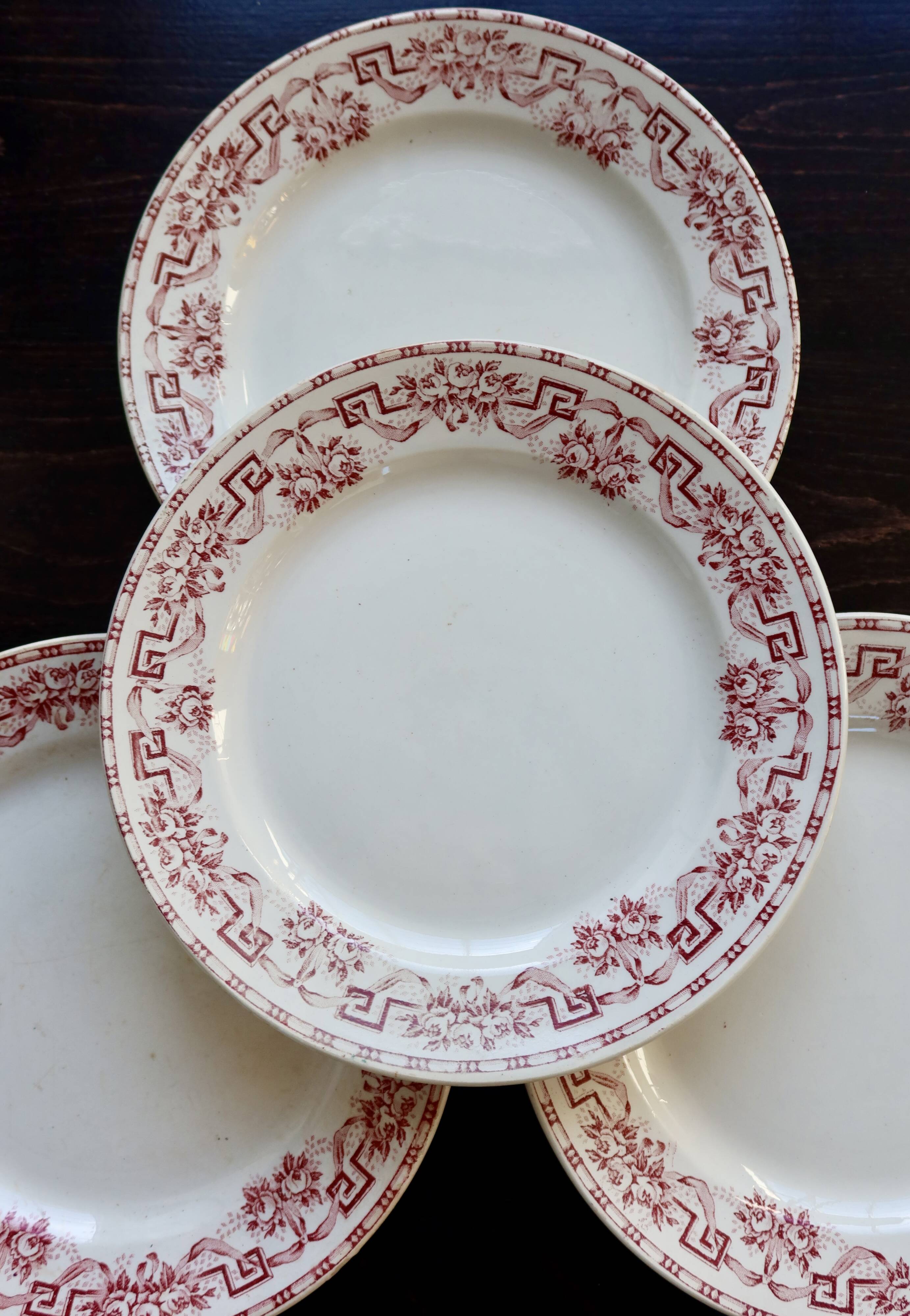4 vintage ironstone dinner plates - Moulin des Loups - Athens model