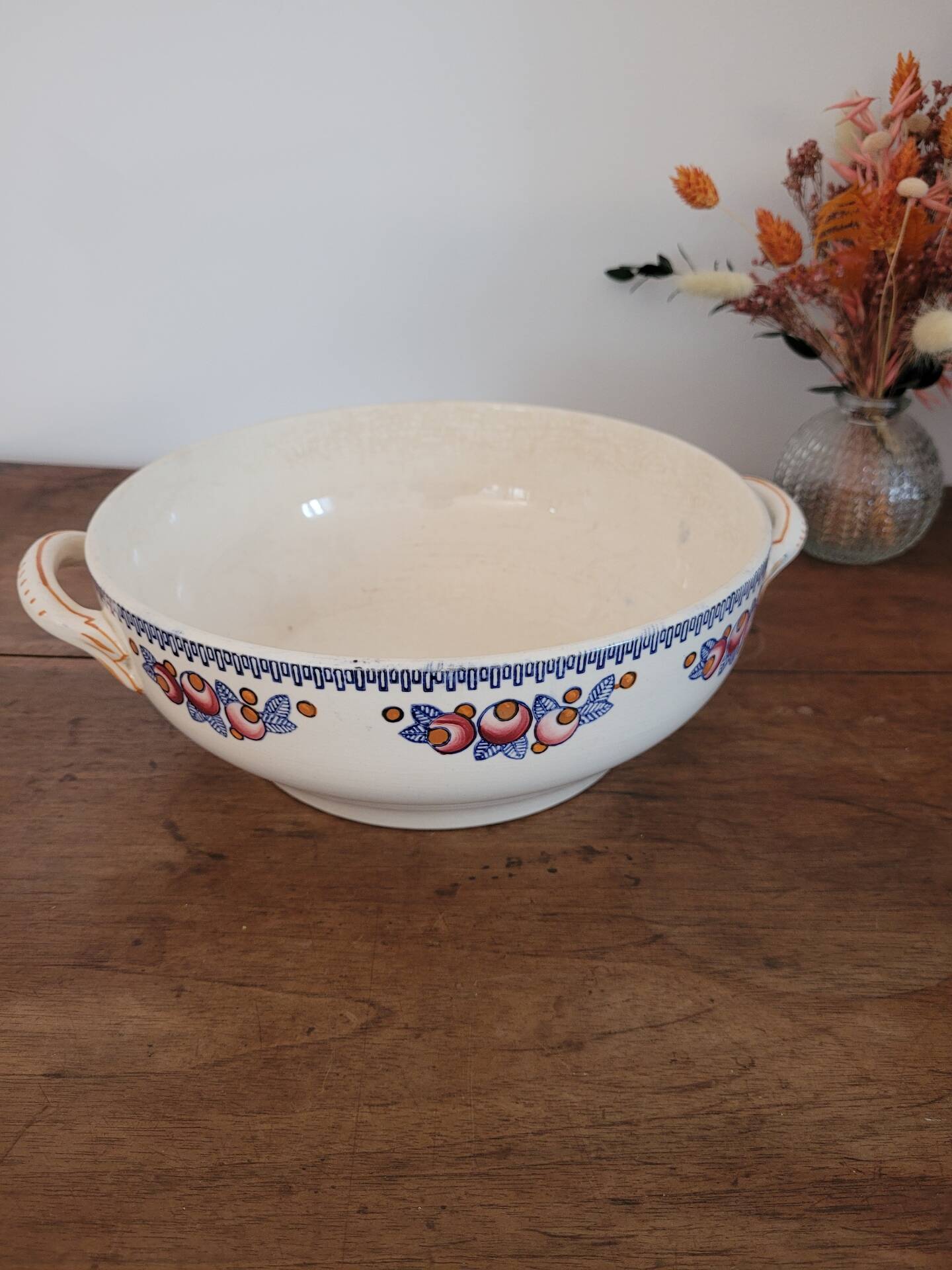 Fontenay soup tureen from Longwy