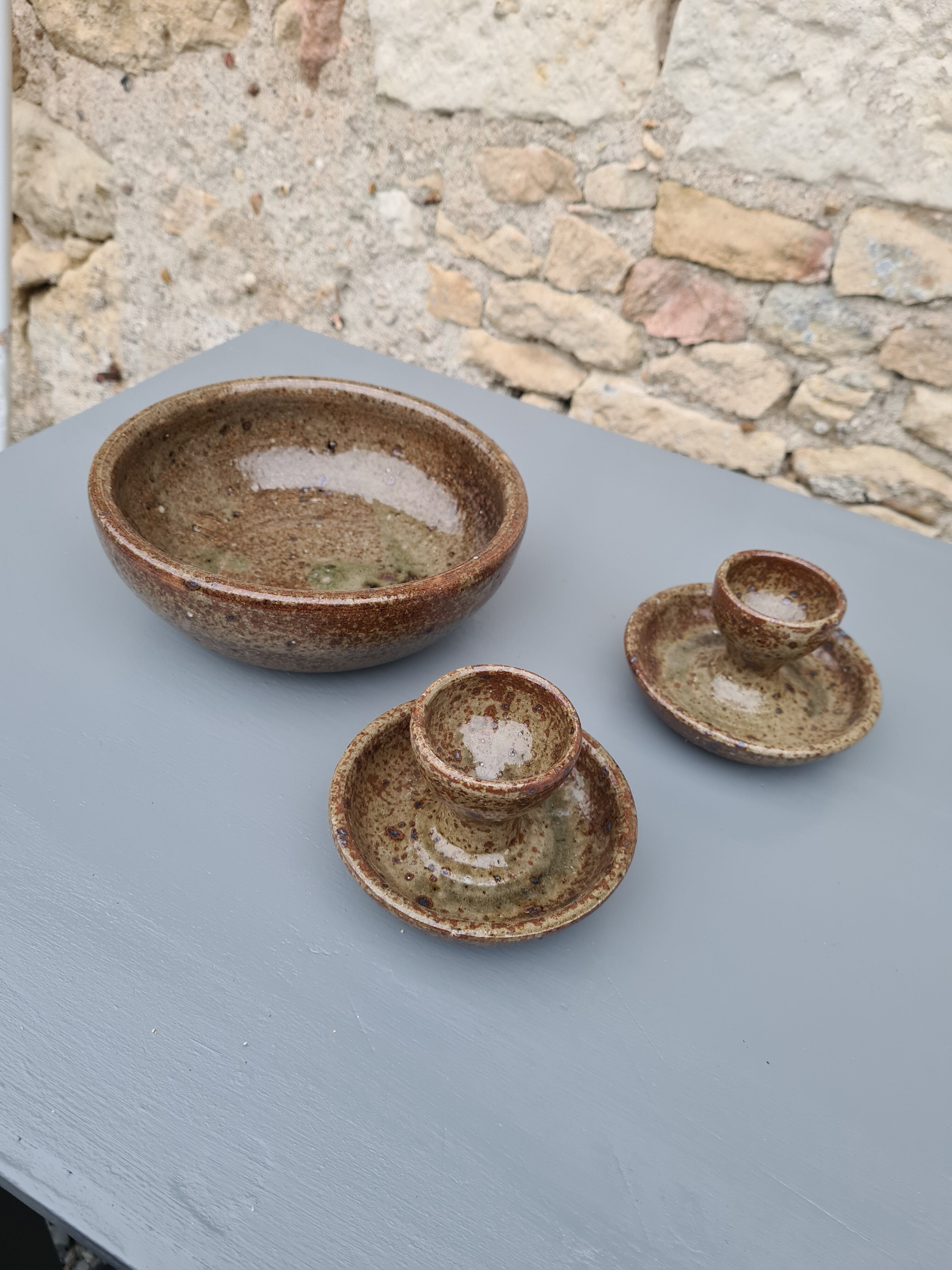 Hulls and bowl in pyrity sandstone