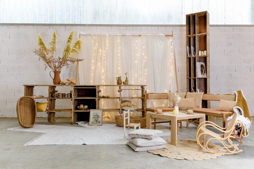 Wooden & straw corner bench