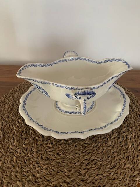 Gien earthenware gravy boat, Rouen decor