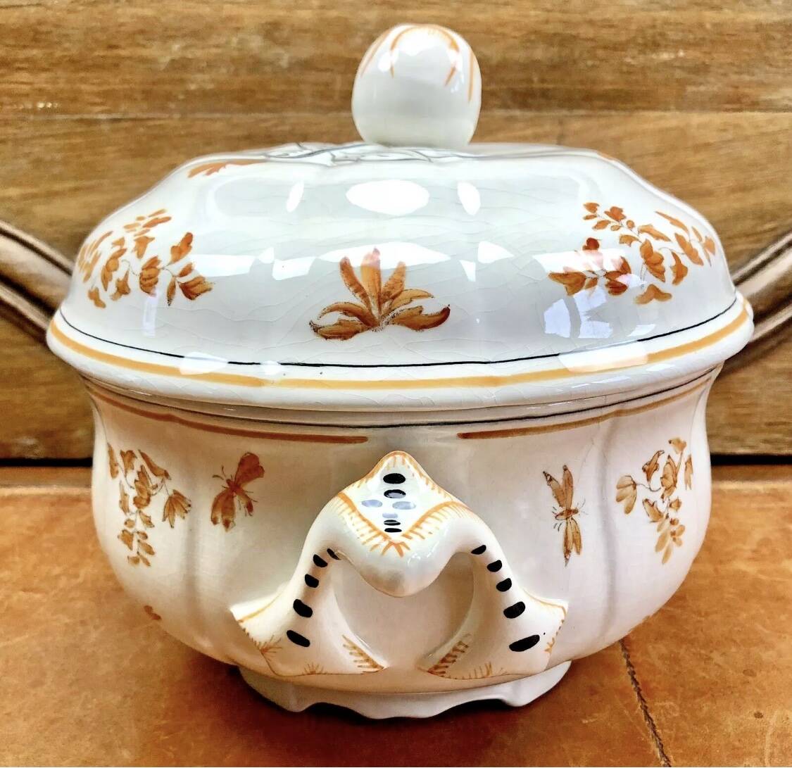 Ancienne soupière légumier Longchamp décor Moustiers Olerys 2