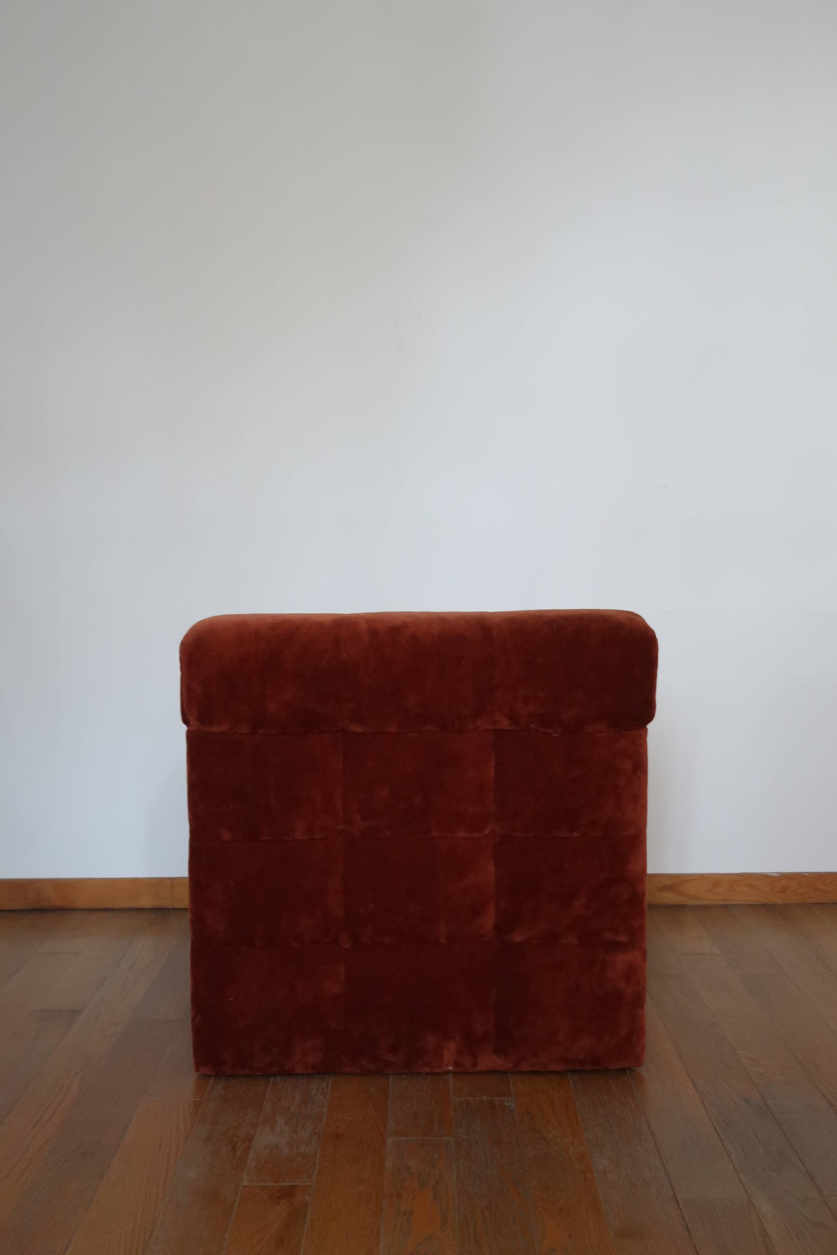 Rusty velvet low chair without arms