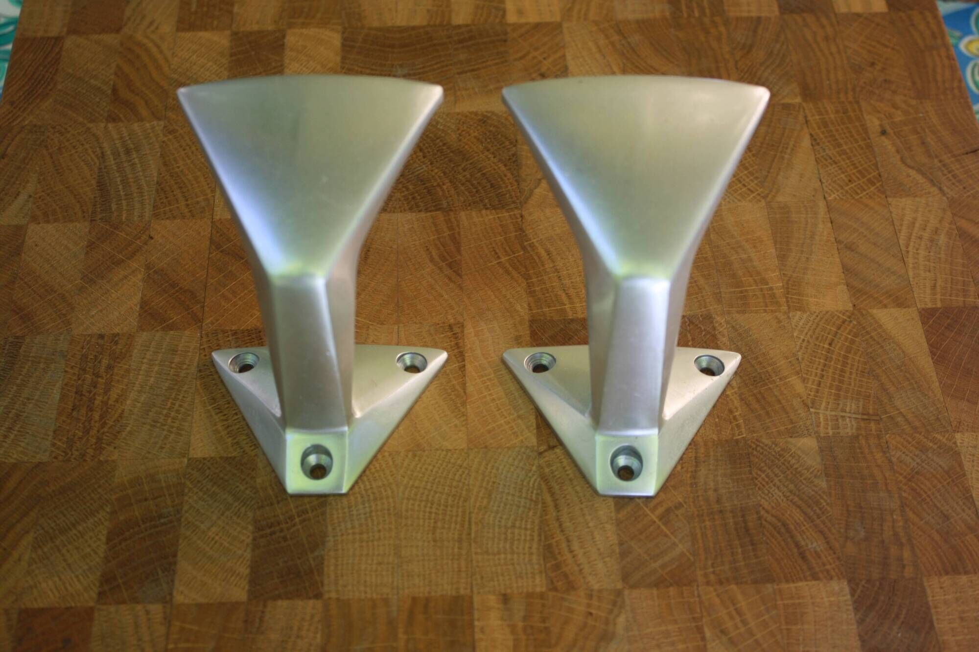 set of 2 vintage coat hooks in Art Deco design made of aluminium